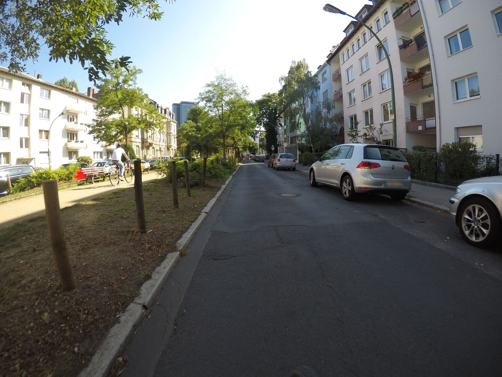 Street view near Trip Inn Messe Westend, Frankfurt am Main