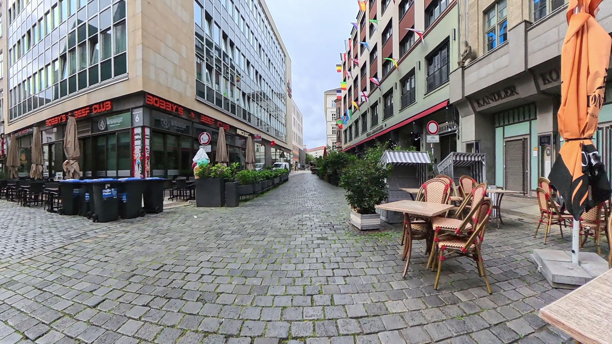 Street view near Best Western Premier Royal Blue, Leipzig — © AR88 (CC BY-SA · Mapillary)