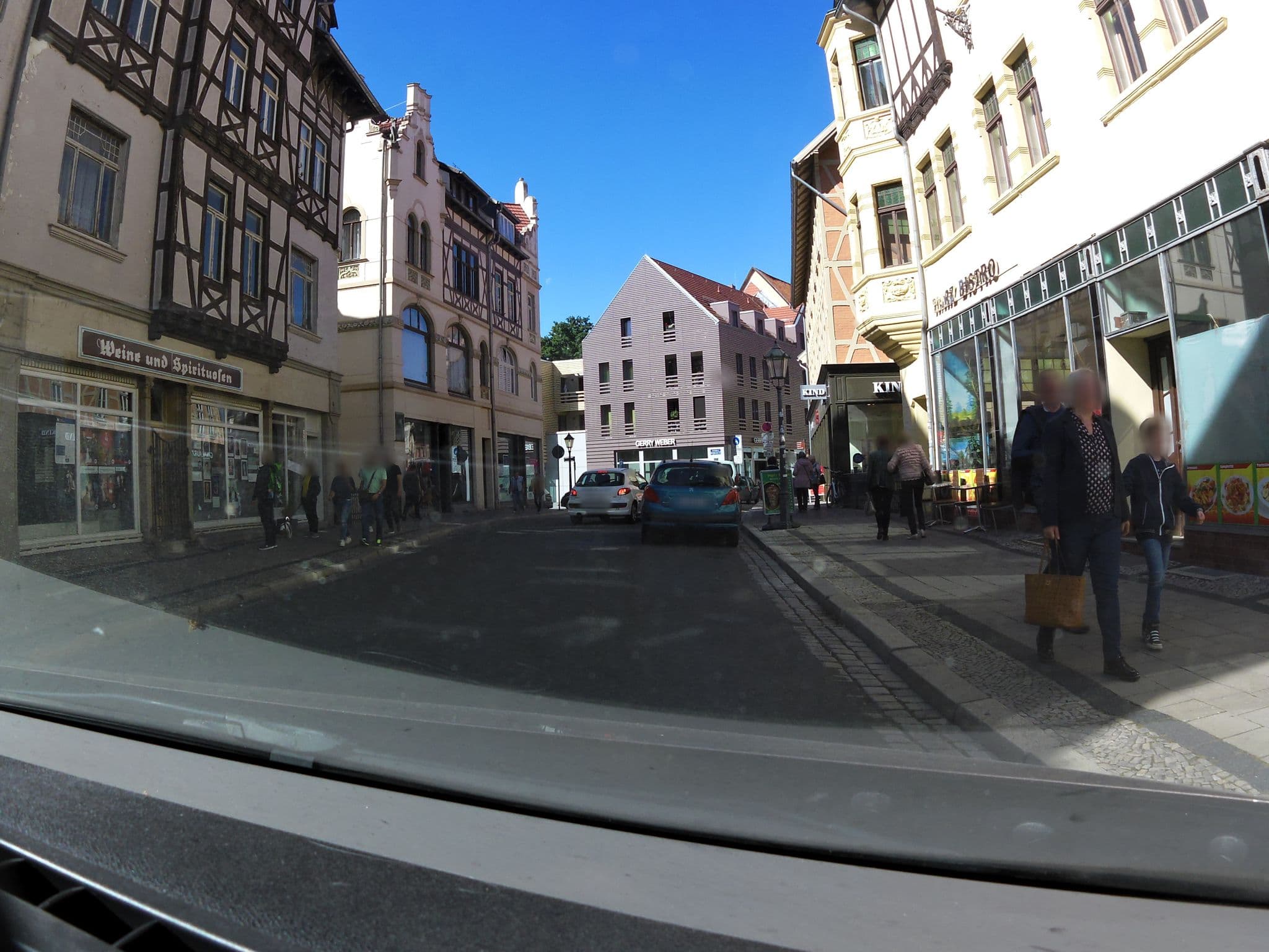 Street view near Ferien im Denkmal, Quedlinburg — © zoegglmeyr (CC BY-SA · Mapillary)