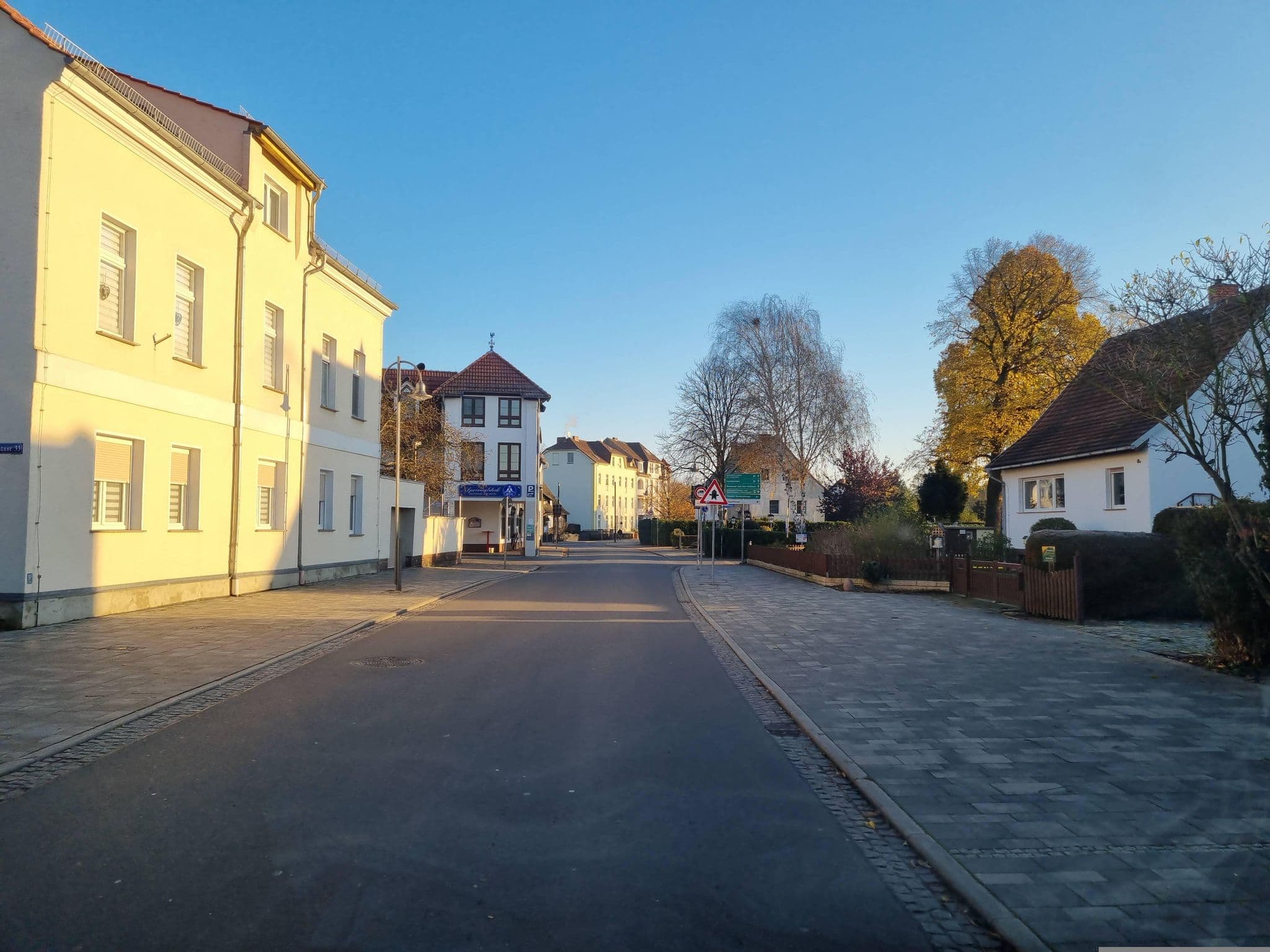 Street view near Apartments, Lubnjow — © dsmm (CC BY-SA · Mapillary)