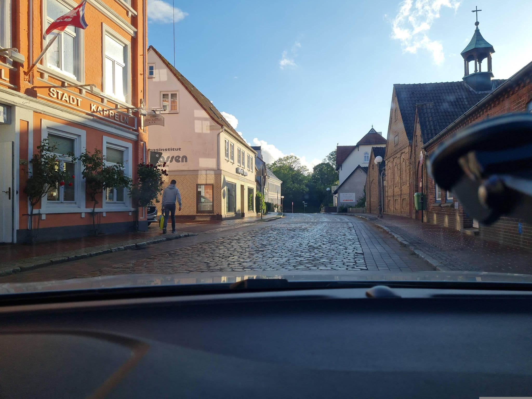 Street view near Hotel Stadt Kappeln, Kappeln — © diecookieente (CC BY-SA · Mapillary)