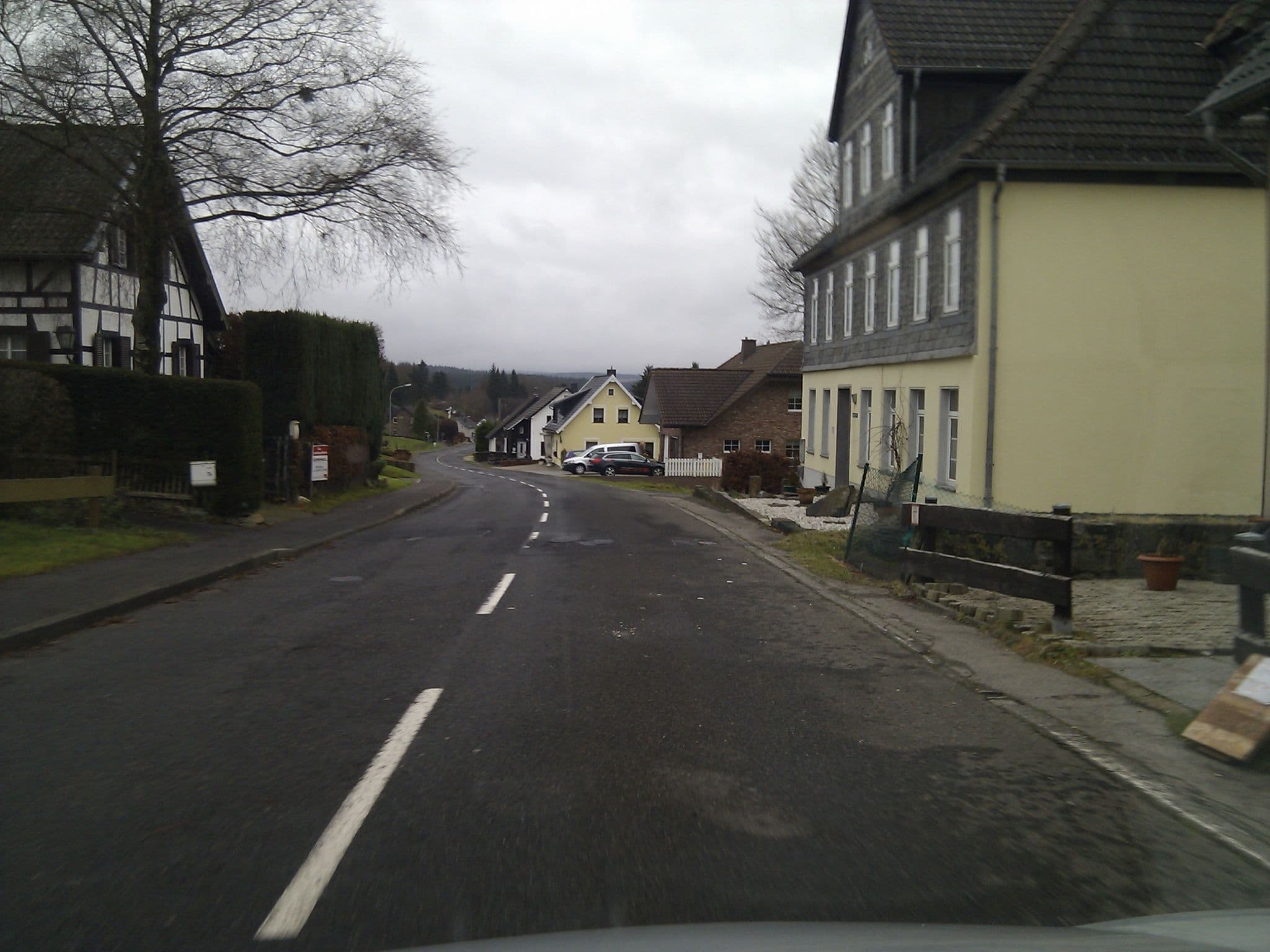 Street view near Bendsieferhof, Monschau — © mprins (CC BY-SA · Mapillary)