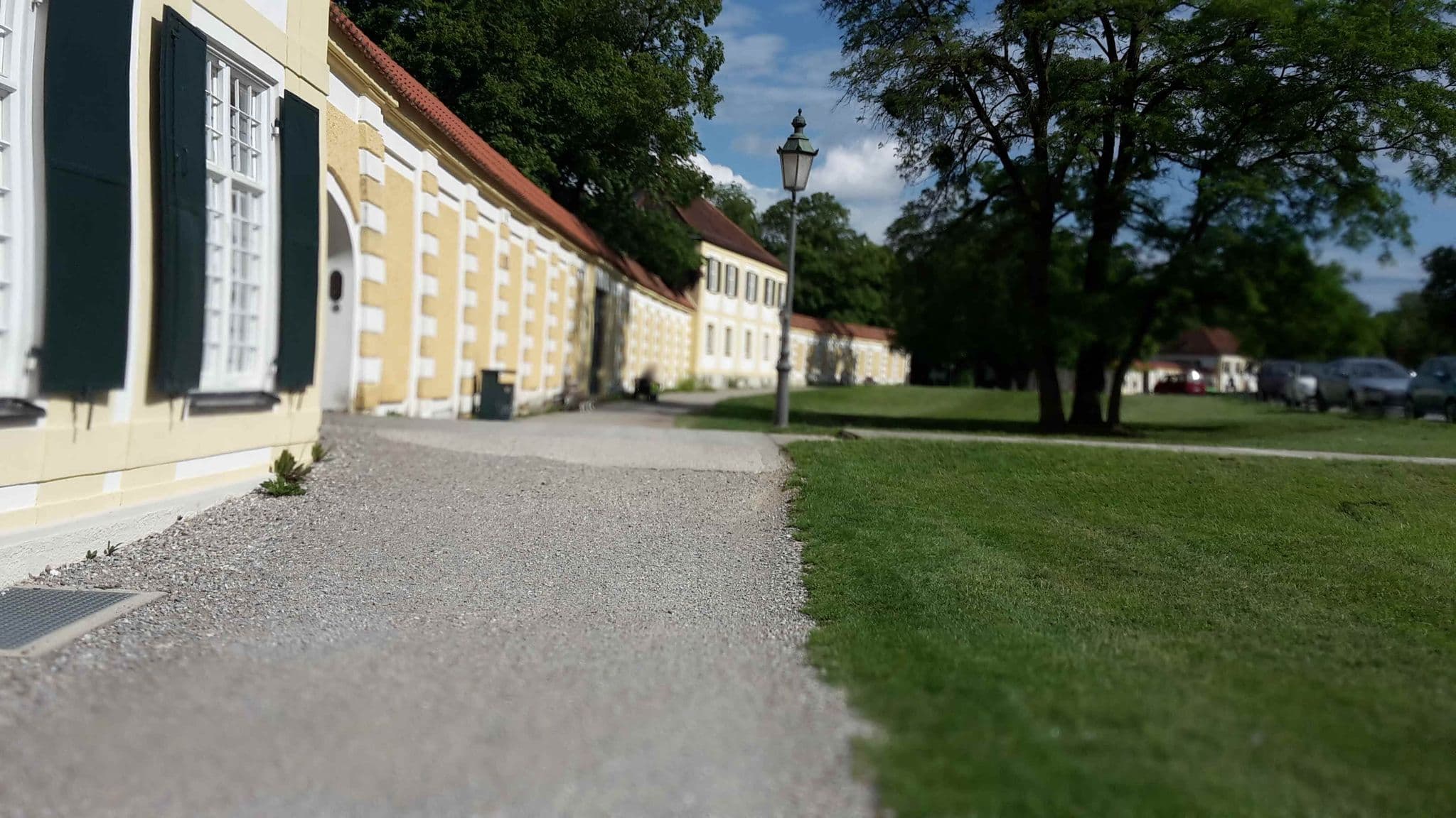 Street view near Kempinski Royal Residence Nymphenburg, Pasing — © bruderjakob (CC BY-SA · Mapillary)