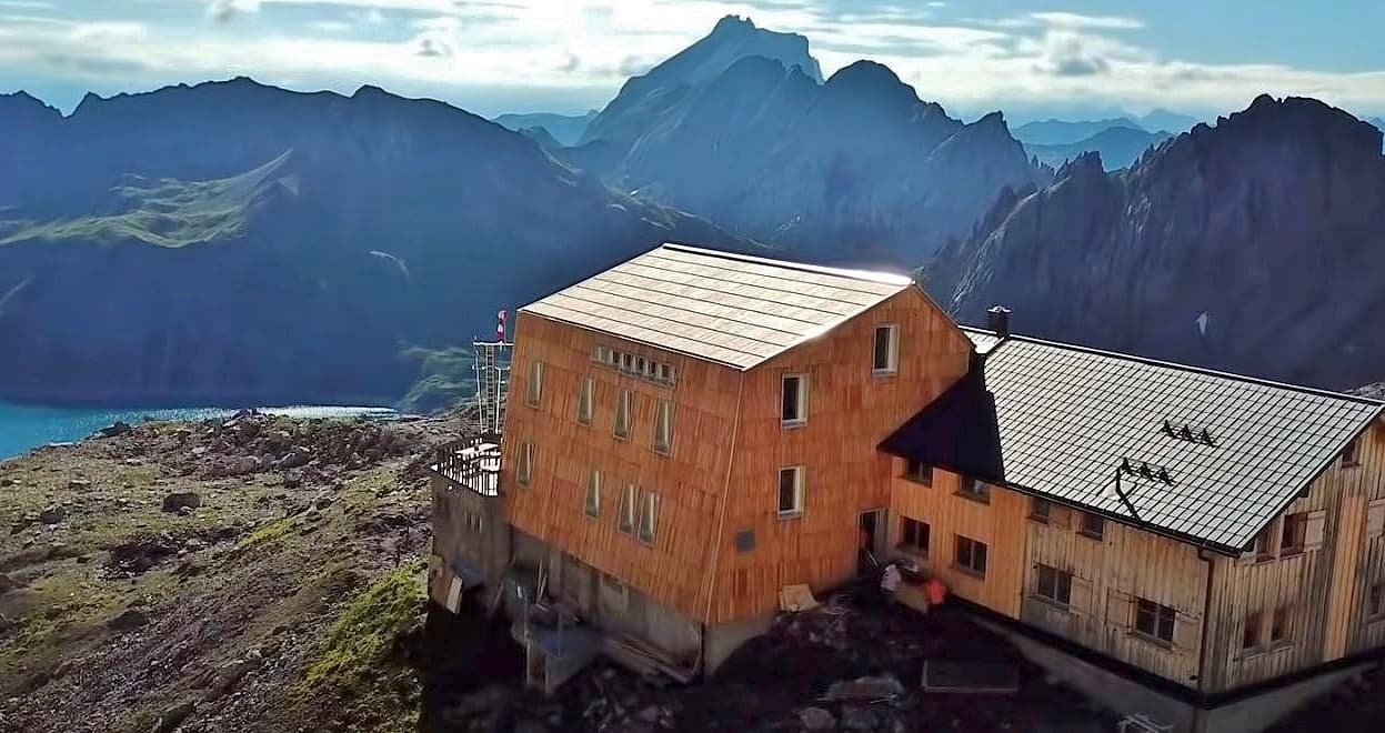 Totalphütte (via Wikimedia Commons, CC BY-SA 4.0)