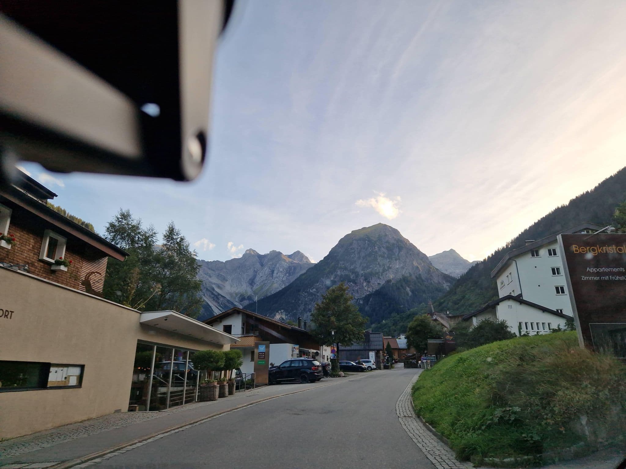 Street view near Pension Bergkristall, Bürs — © mcliquid (CC BY-SA · Mapillary)