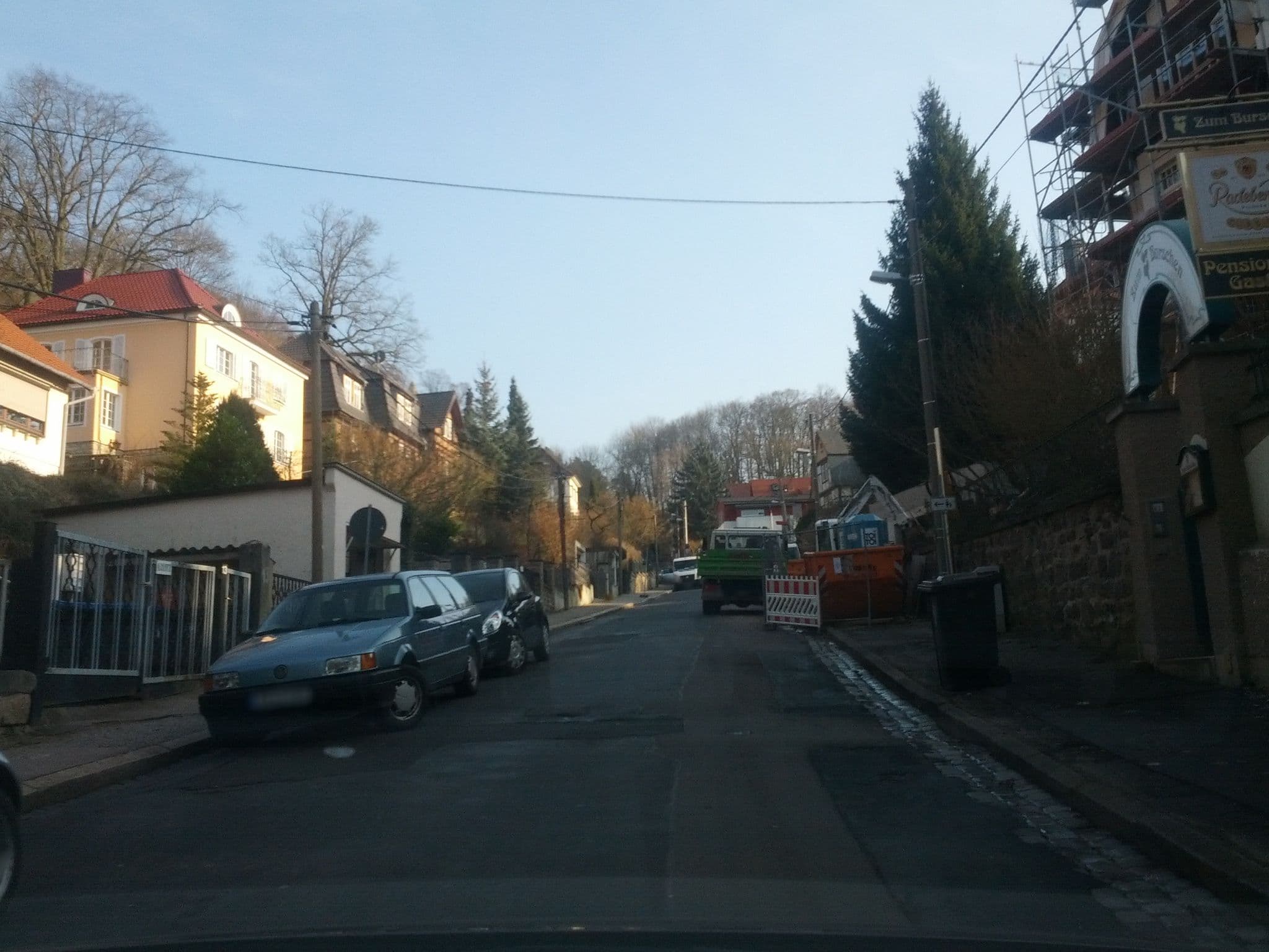 Street view near Pension Zum Burschen, Eisenach — © zoegglmeyr (CC BY-SA · Mapillary)