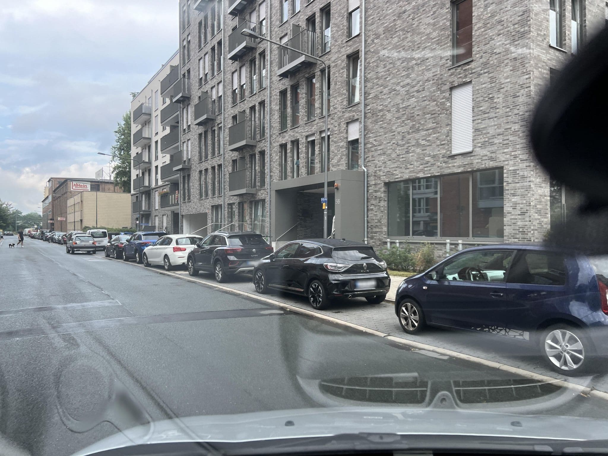 Street view near Brera Serviced Appartments, Gallus — © robffm (CC BY-SA · Mapillary)