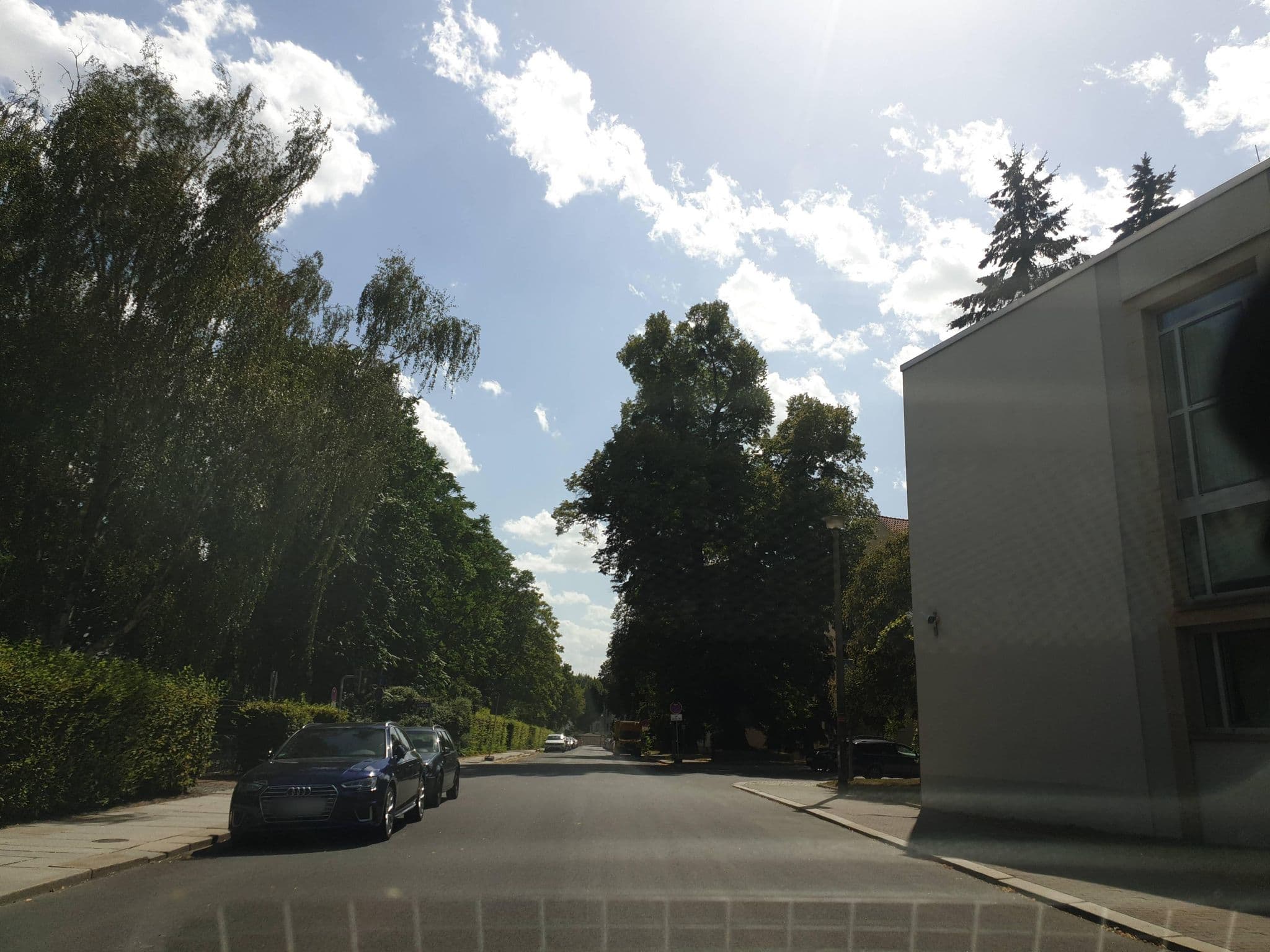 Street view near Restaurant Hotel Kipping, Dresden — © canislupus (CC BY-SA · Mapillary)