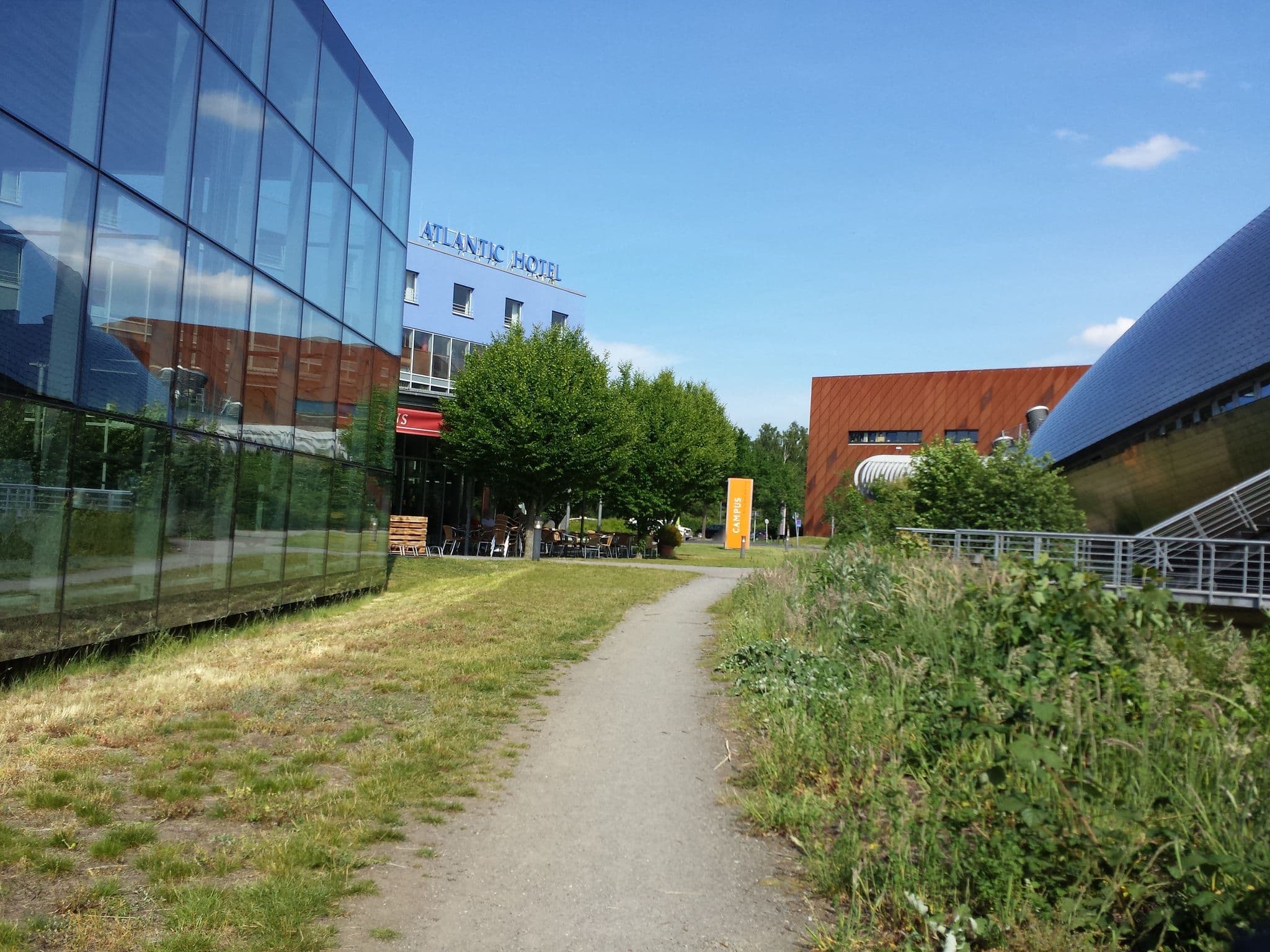 Street view near Atlantic Hotel Universum, Bremen — © hubert87 (CC BY-SA · Mapillary)