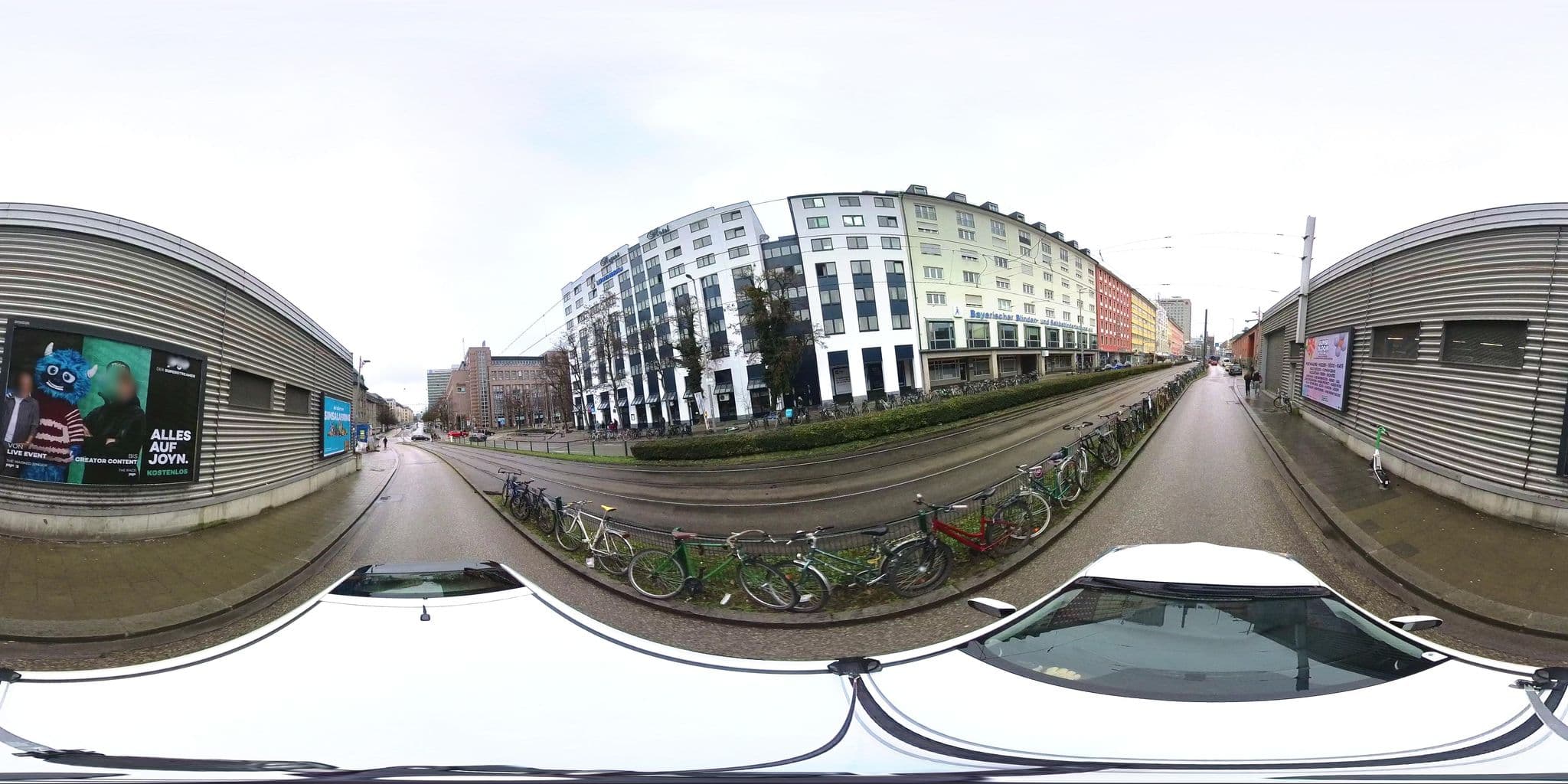 Street view near Regent Hotel, Munich