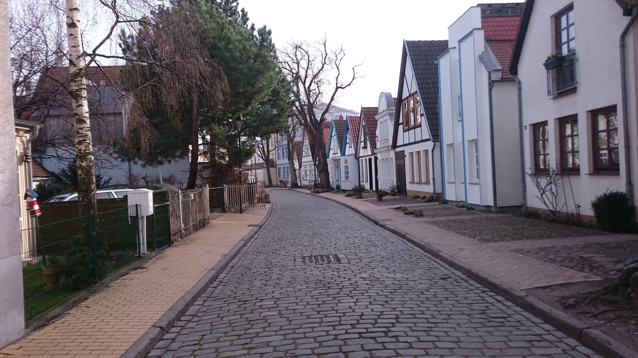 Street view near Ostsee Art Hotel, Warnemünde — © thx (CC BY-SA · Mapillary)