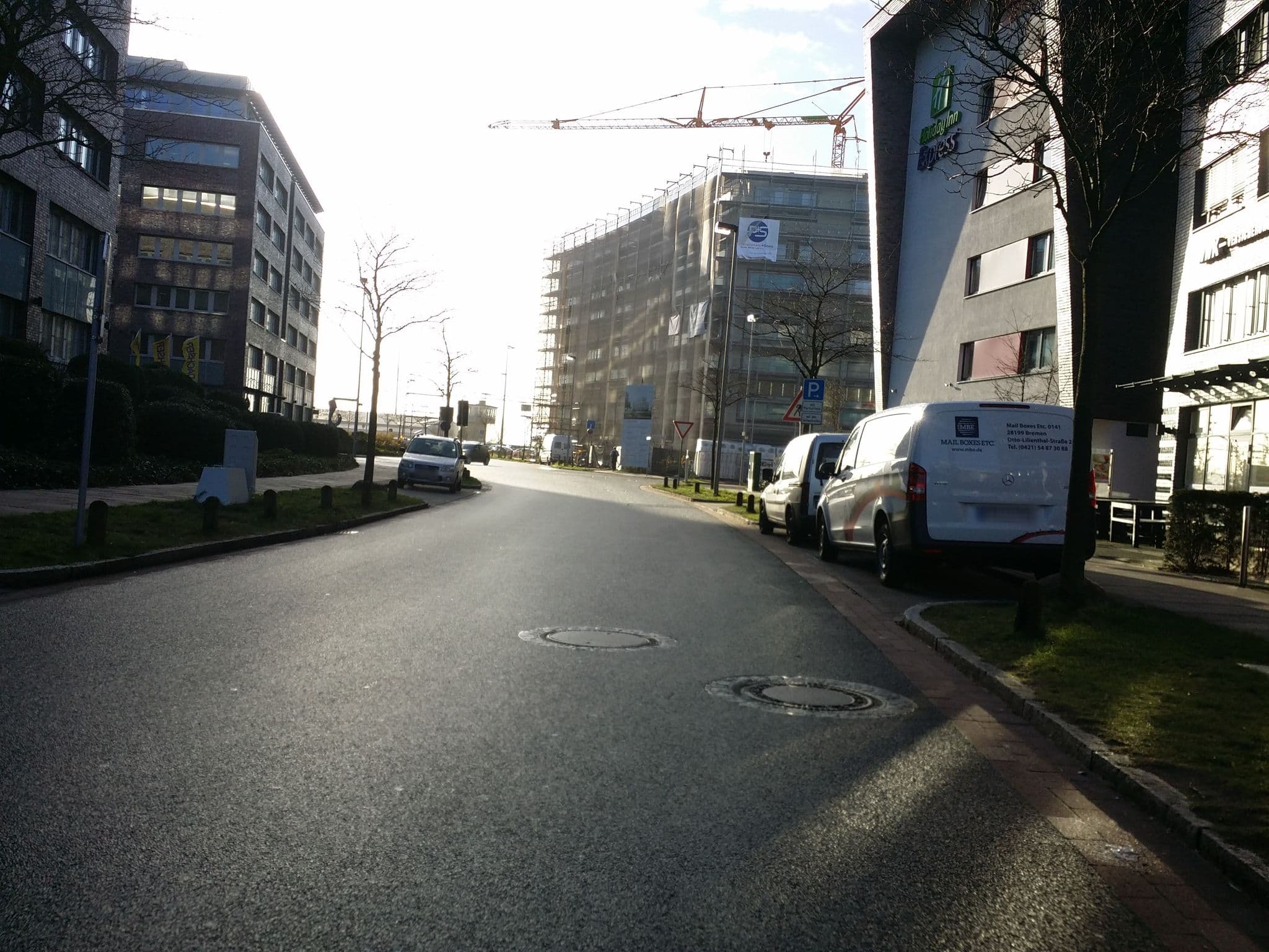 Street view near Holiday Inn Express Bremen Airport, Bremen — © abausd (CC BY-SA · Mapillary)