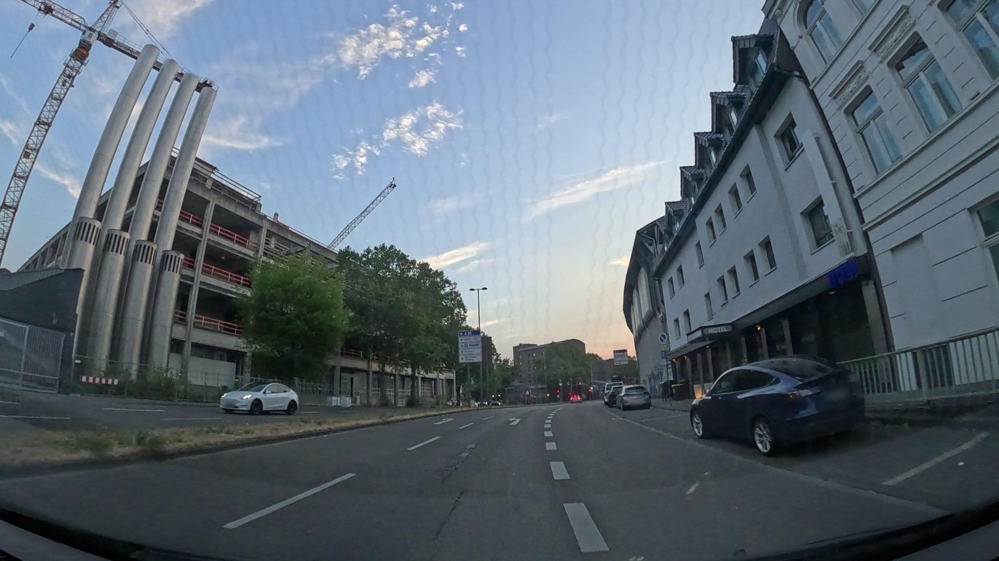 Street view near Star am Dom, Neustadt/Nord — © rmic (CC BY-SA · Mapillary)
