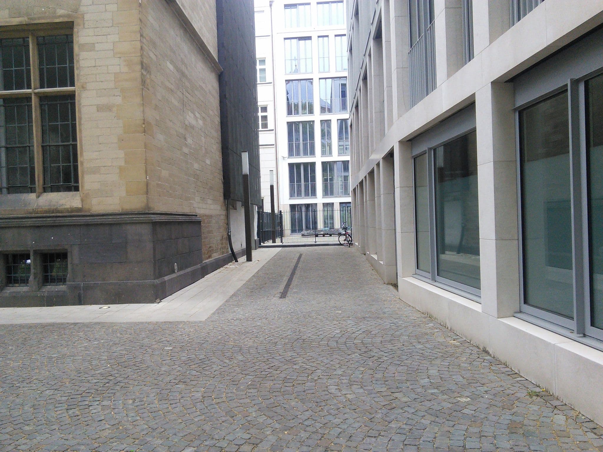 Street view near The Qvest, Neustadt/Nord — © raymond (CC BY-SA · Mapillary)