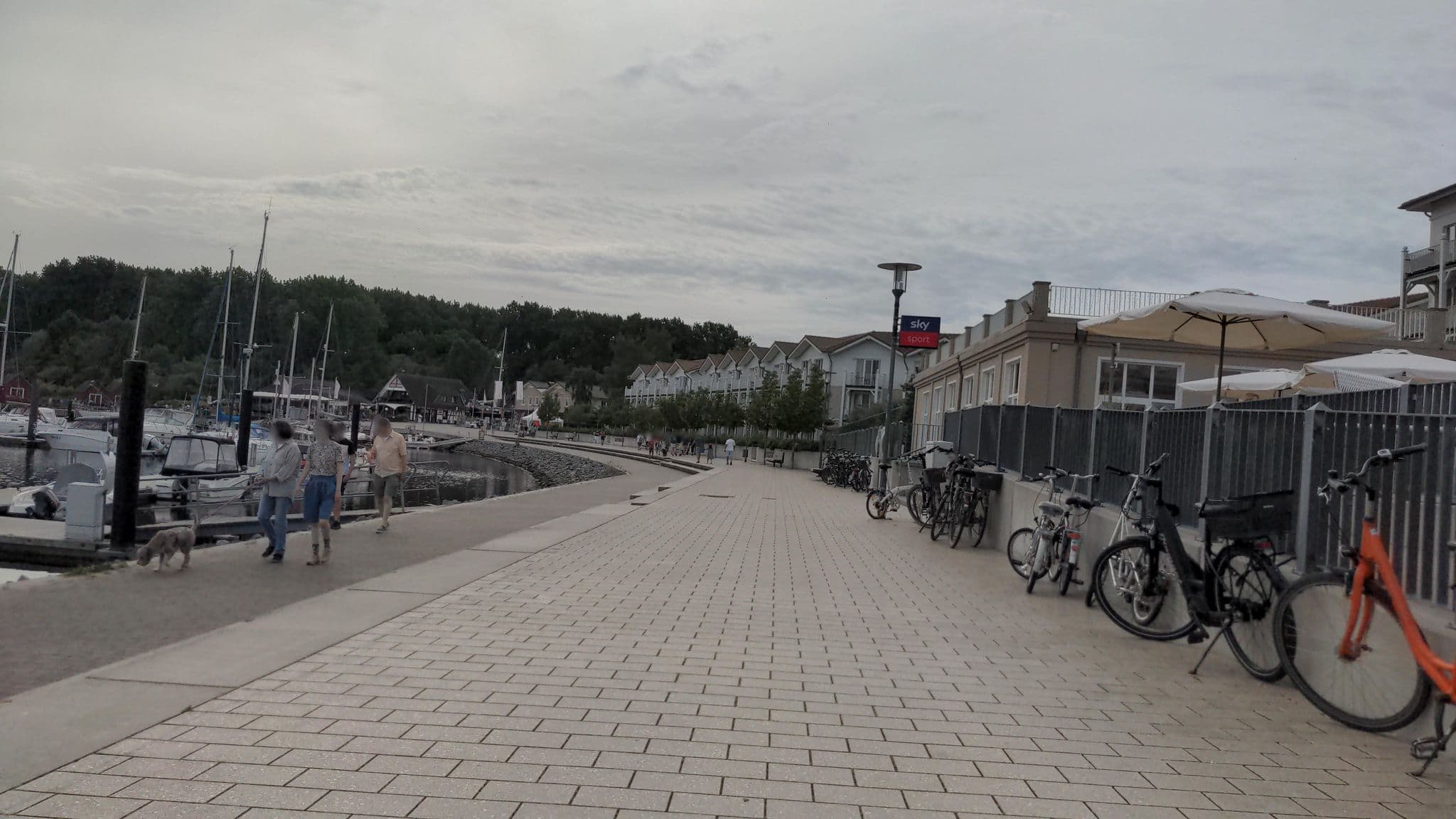 Street view near Lindner Hotel Boltenhagen, Ostseebad Boltenhagen — © rasmustravemnd (CC BY-SA · Mapillary)