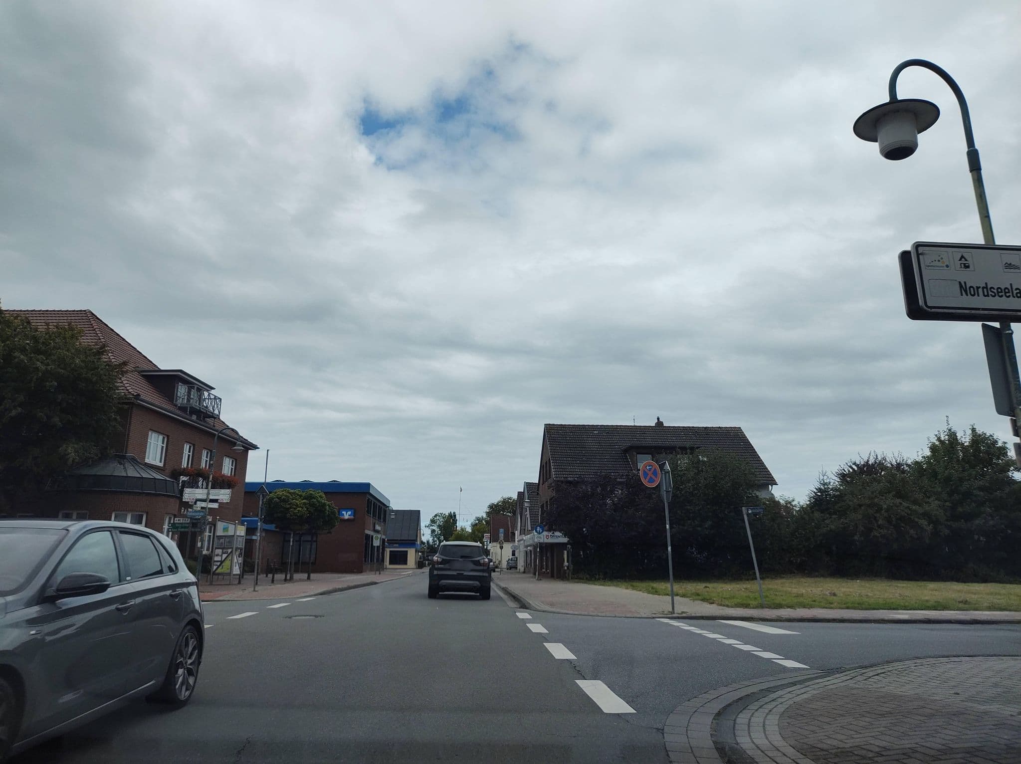 Street view near Butjadinger Hof, Butjadingen — © thetornado76 (CC BY-SA · Mapillary)