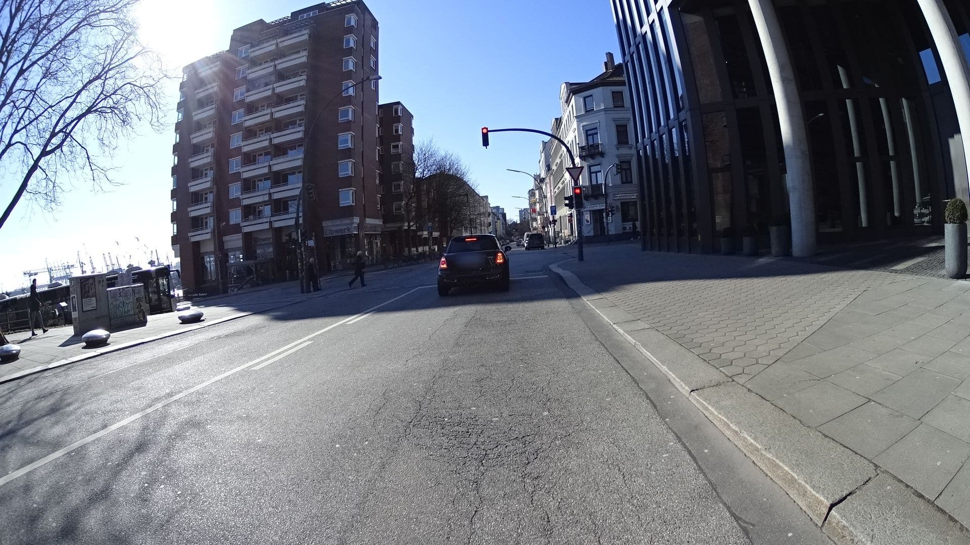 Street view near Empire Riverside Hotel, St. Pauli — © sashazykov (CC BY-SA · Mapillary)