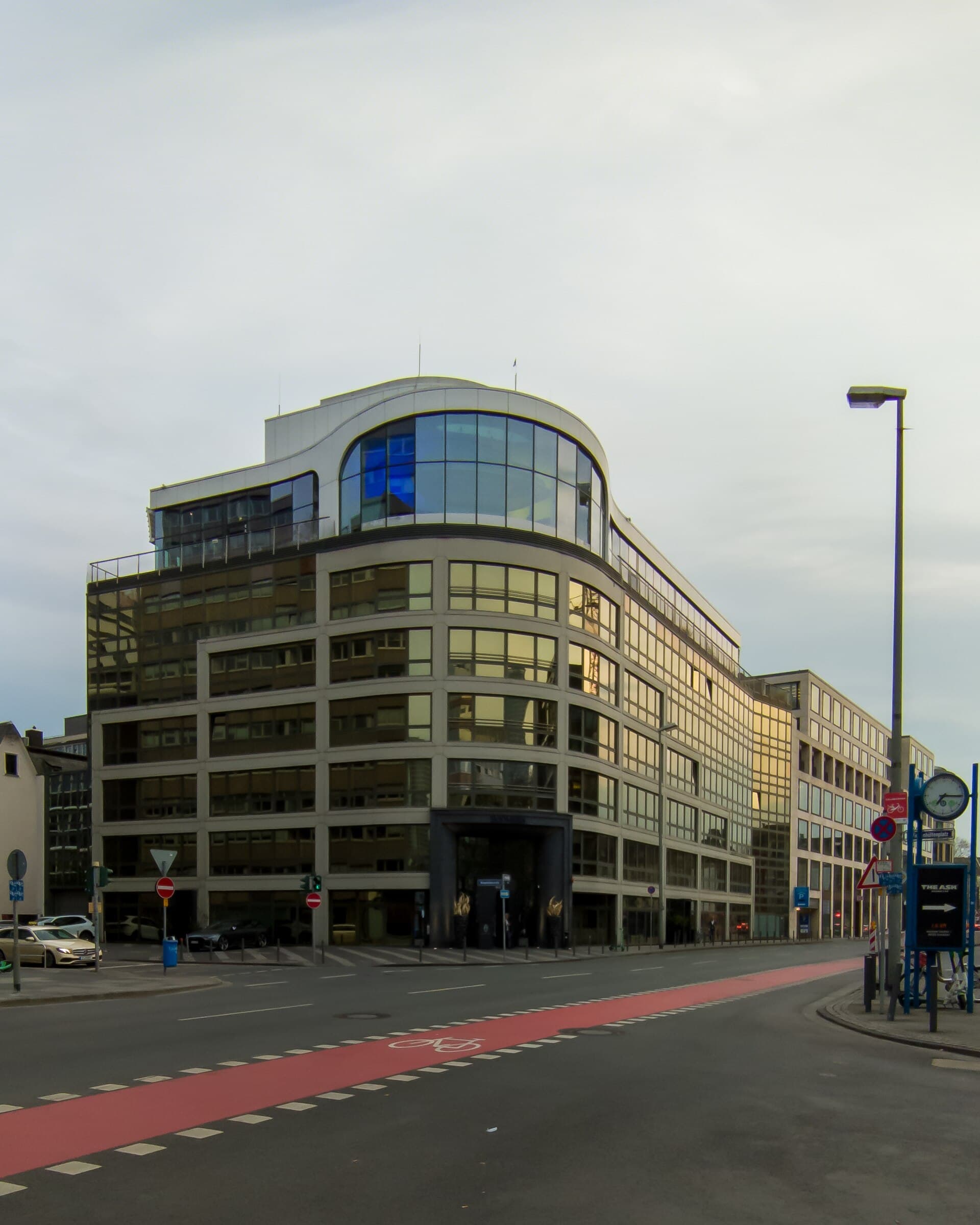 ROOMERS (via Wikimedia Commons, CC BY-SA 4.0)