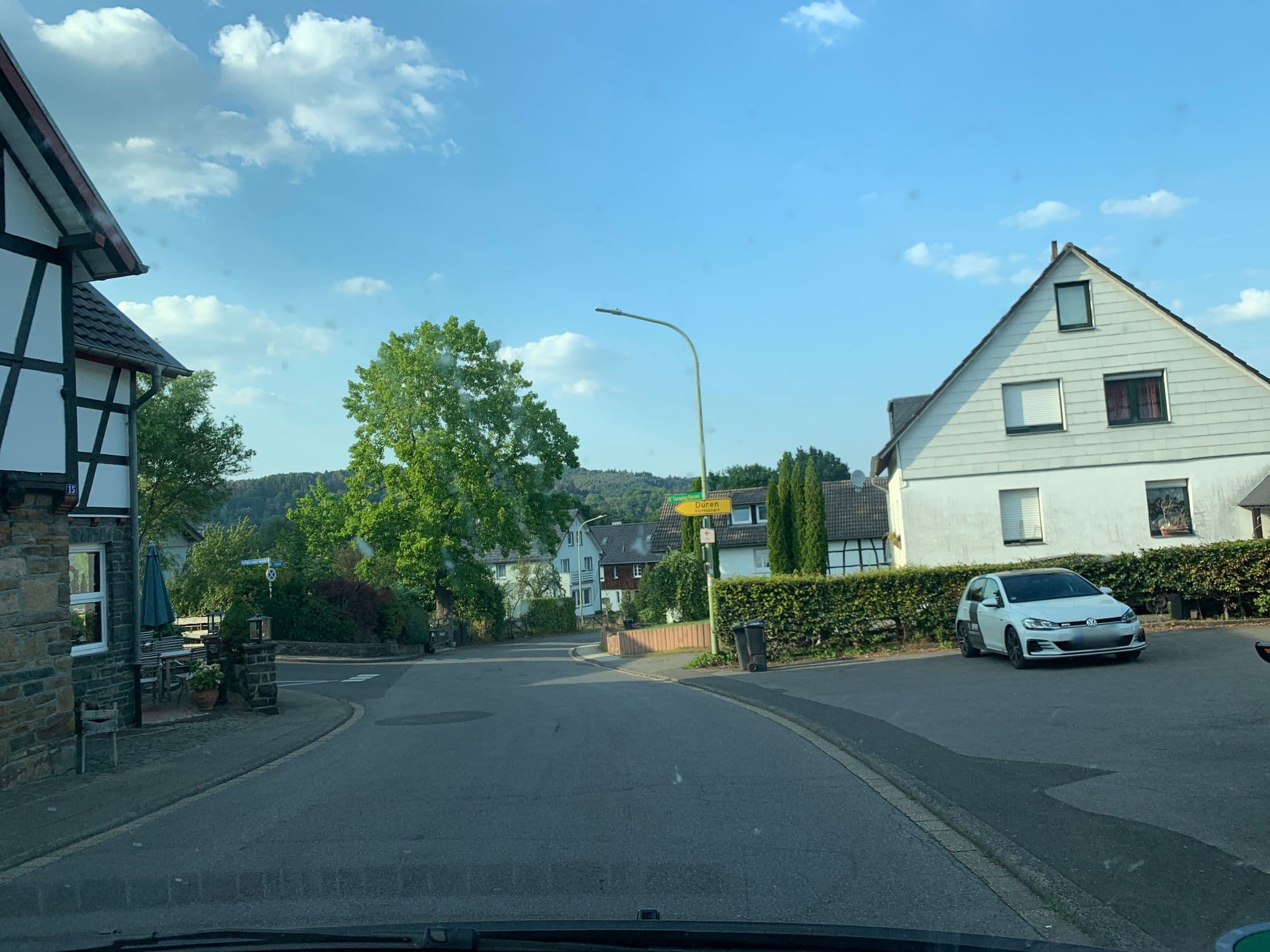 Street view near Genießer Wirtshaus, Simmerath — © noel (CC BY-SA · Mapillary)