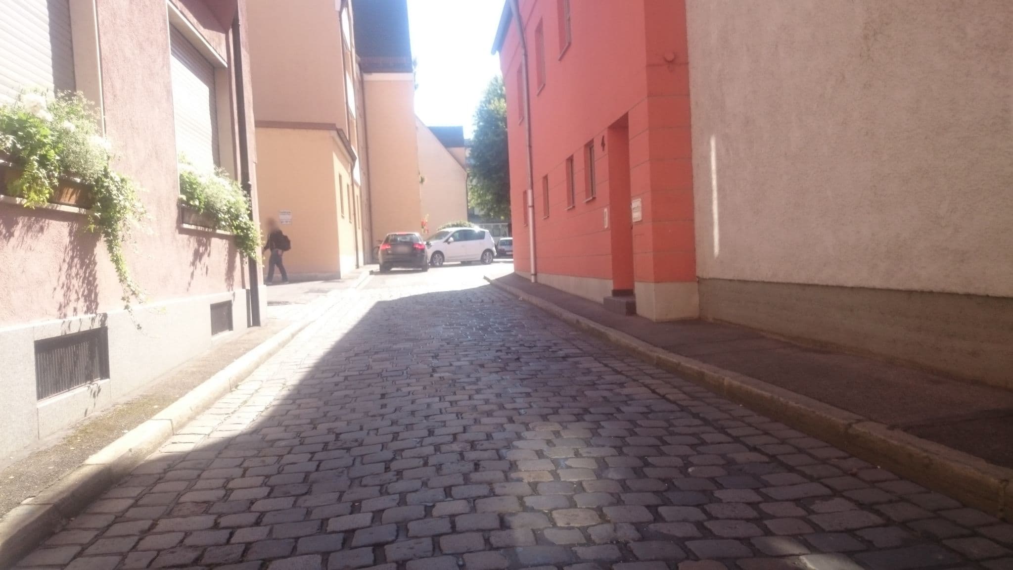 Street view near Hotel Fischertor Augsburg, Augsburg — © msdess (CC BY-SA · Mapillary)