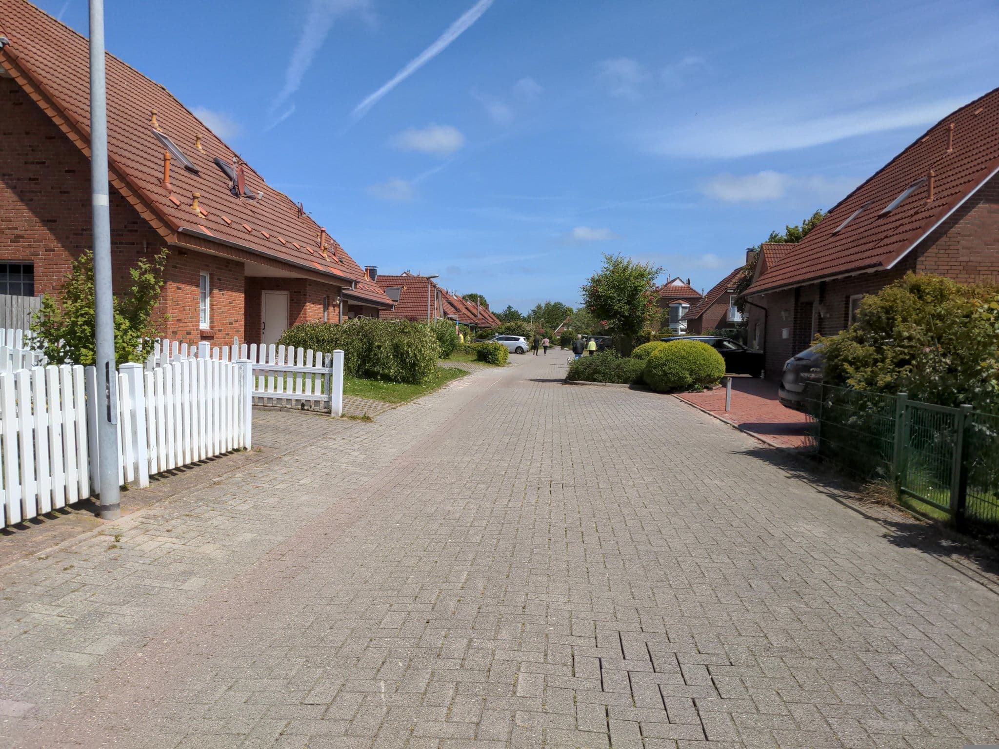 Street view near Ferienhaus Schwobahäusle, Dornum — © kleinhti (CC BY-SA · Mapillary)
