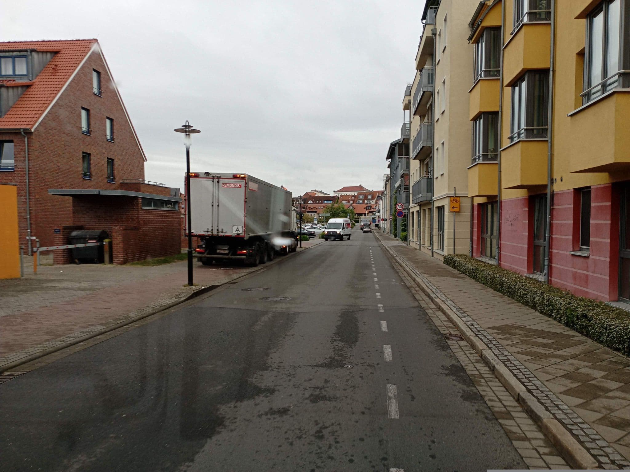 Street view near Haus Kim, Waren — © atze02 (CC BY-SA · Mapillary)