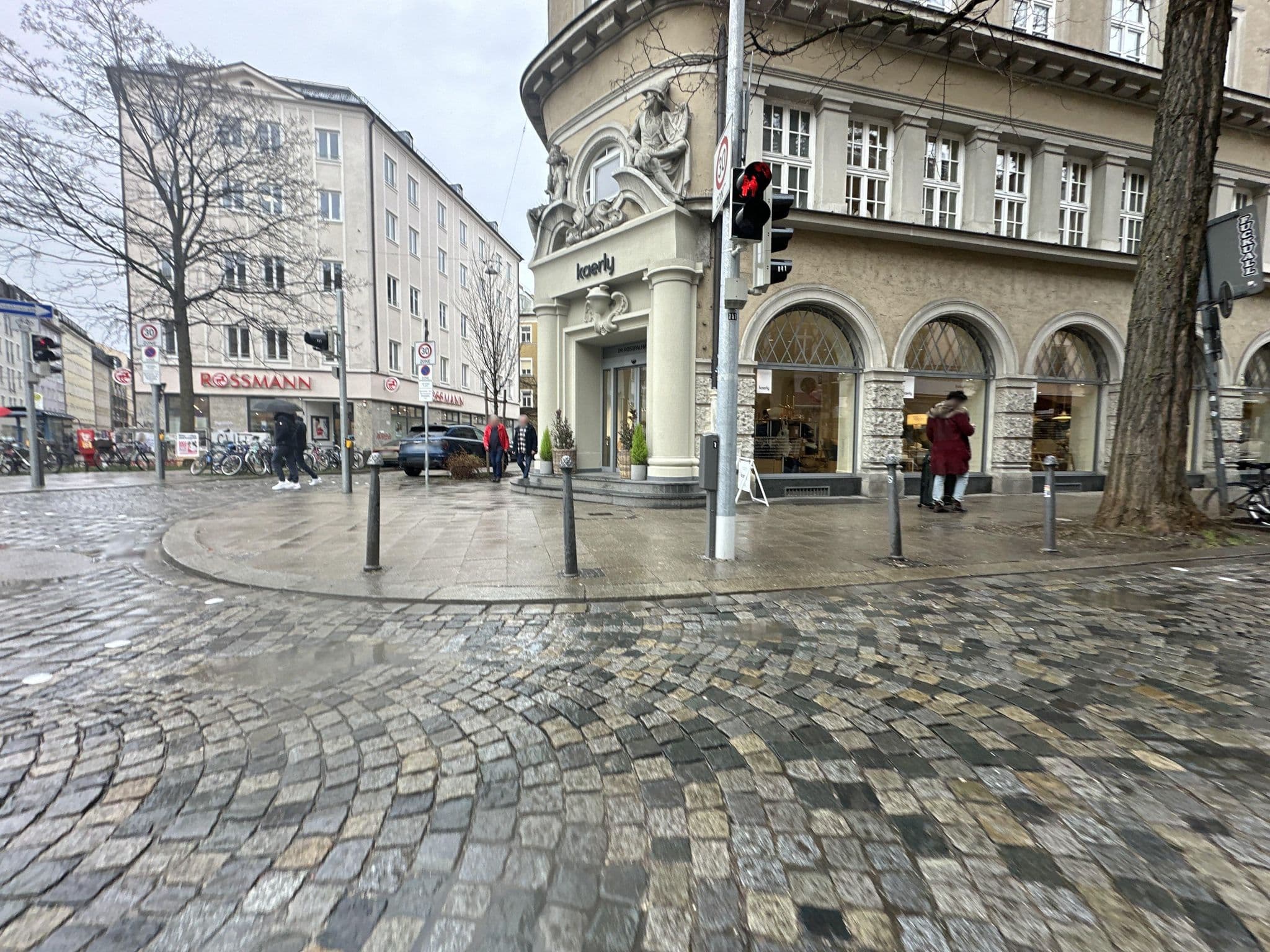 Street view near Deutsche Eiche, Munich