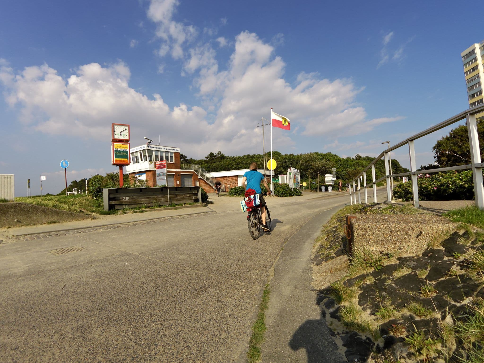 Street view near Am Sahlenburger Strand 1, Cuxhaven