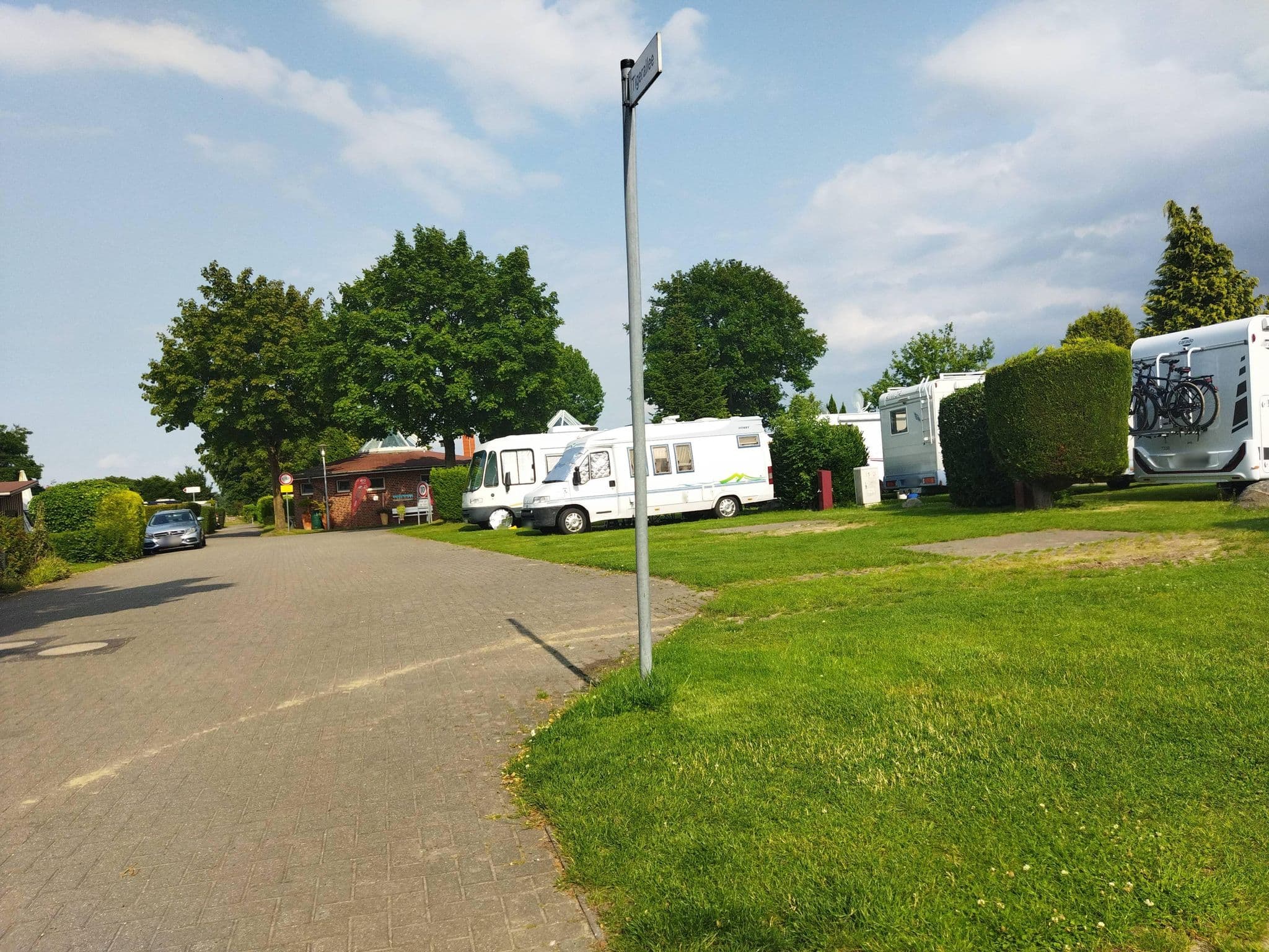 Street view near Campingplatz Münster, Münster — © changchun1 (CC BY-SA · Mapillary)