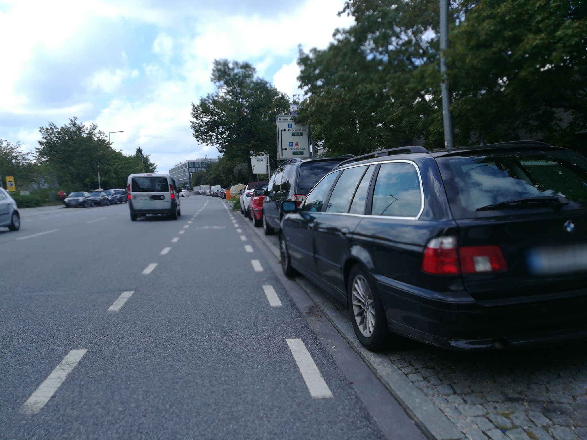 Street view near B&B Hotel München-Olympiapark, Munich