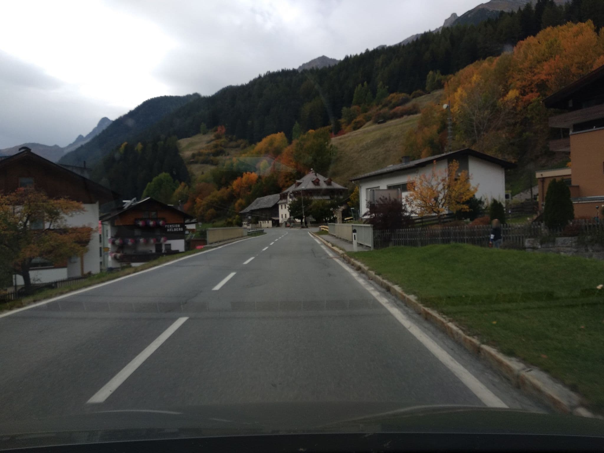 Street view near Harry's Appartement, Pettneu