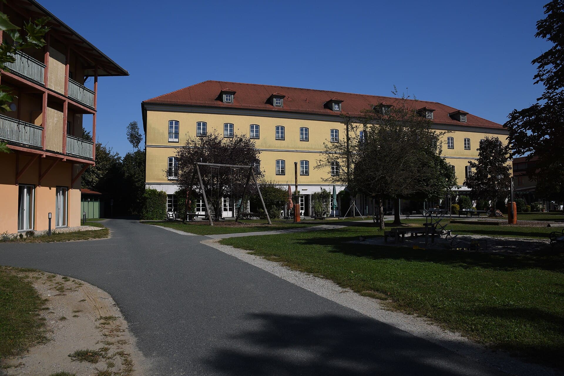 JUFA Fürstenfeld Sport Resort (via Wikimedia Commons, CC BY-SA 4.0)
