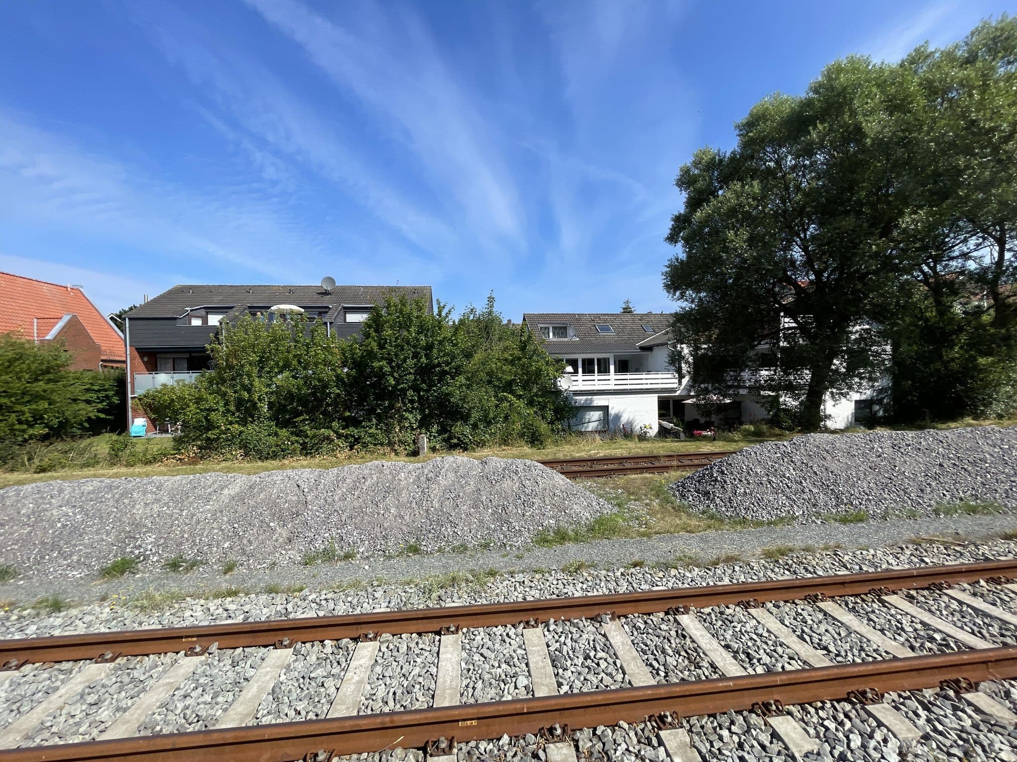 Street view near Haus Martha, Nordseeheilbad Wangerooge — © hotteliene (CC BY-SA · Mapillary)