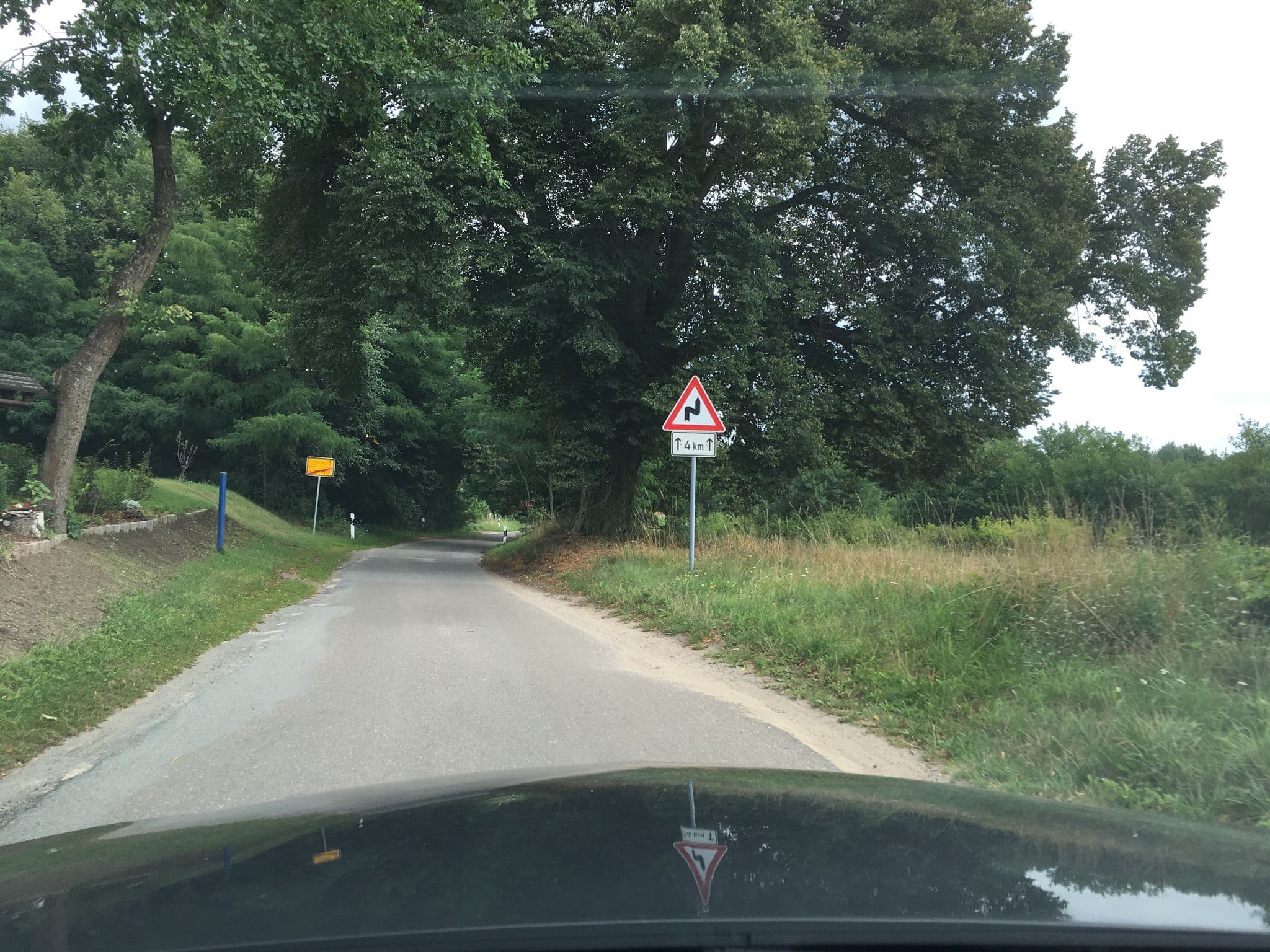 Street view near Kranichrast, Waren — © derzornigemarkus (CC BY-SA · Mapillary)