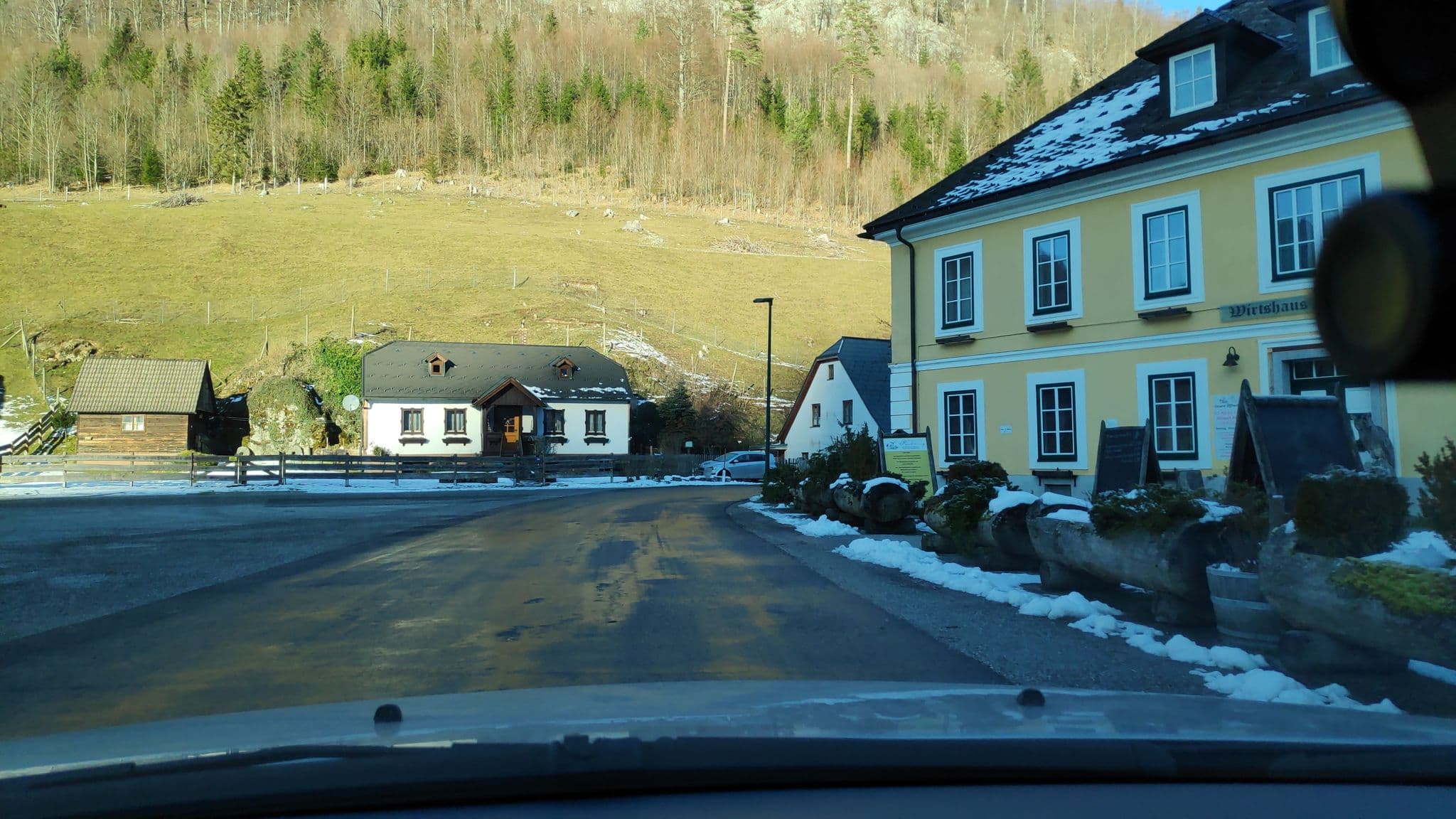 Street view near Raxwirtin, Reichenau an der Rax — © creep (CC BY-SA · Mapillary)