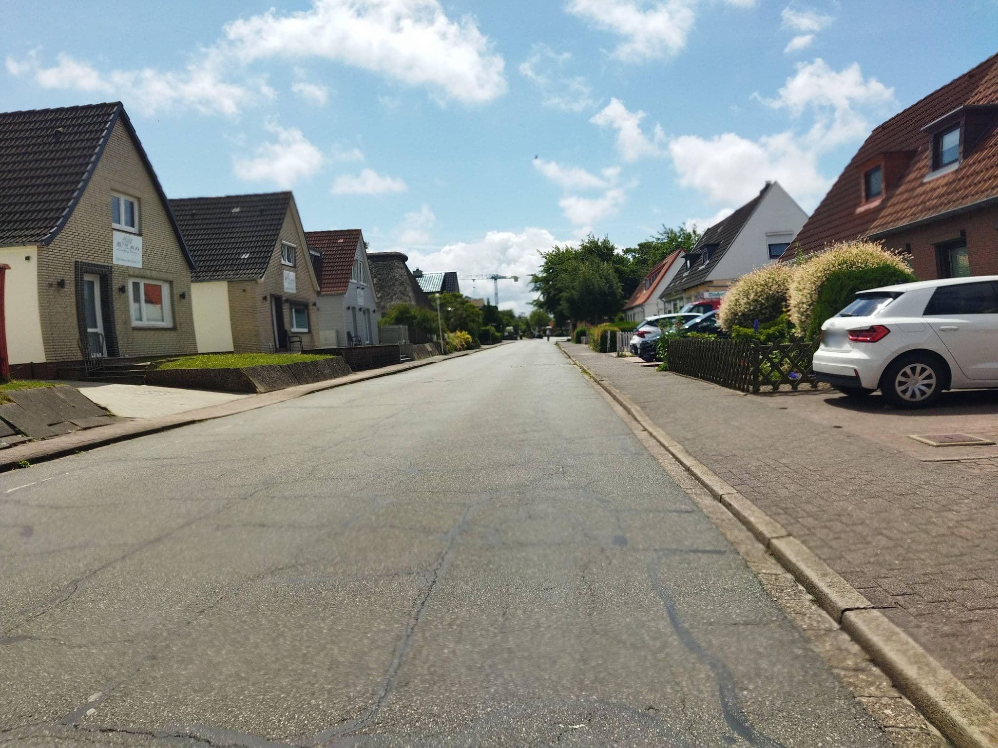 Street view near Gästehaus Am Oland 10, Büsum — © changchun1 (CC BY-SA · Mapillary)