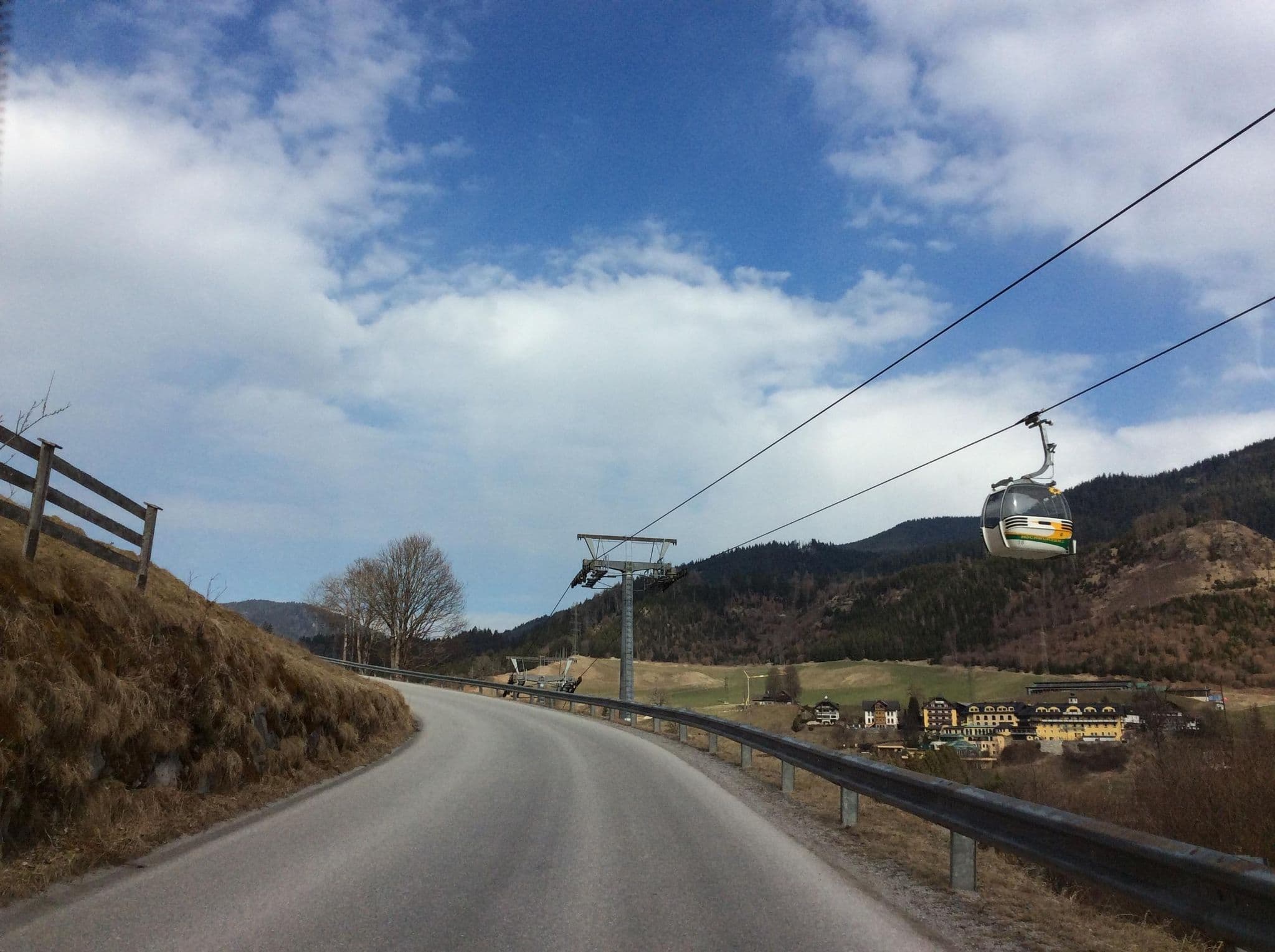 Street view near Heißhof, Ramsau am Dachstein