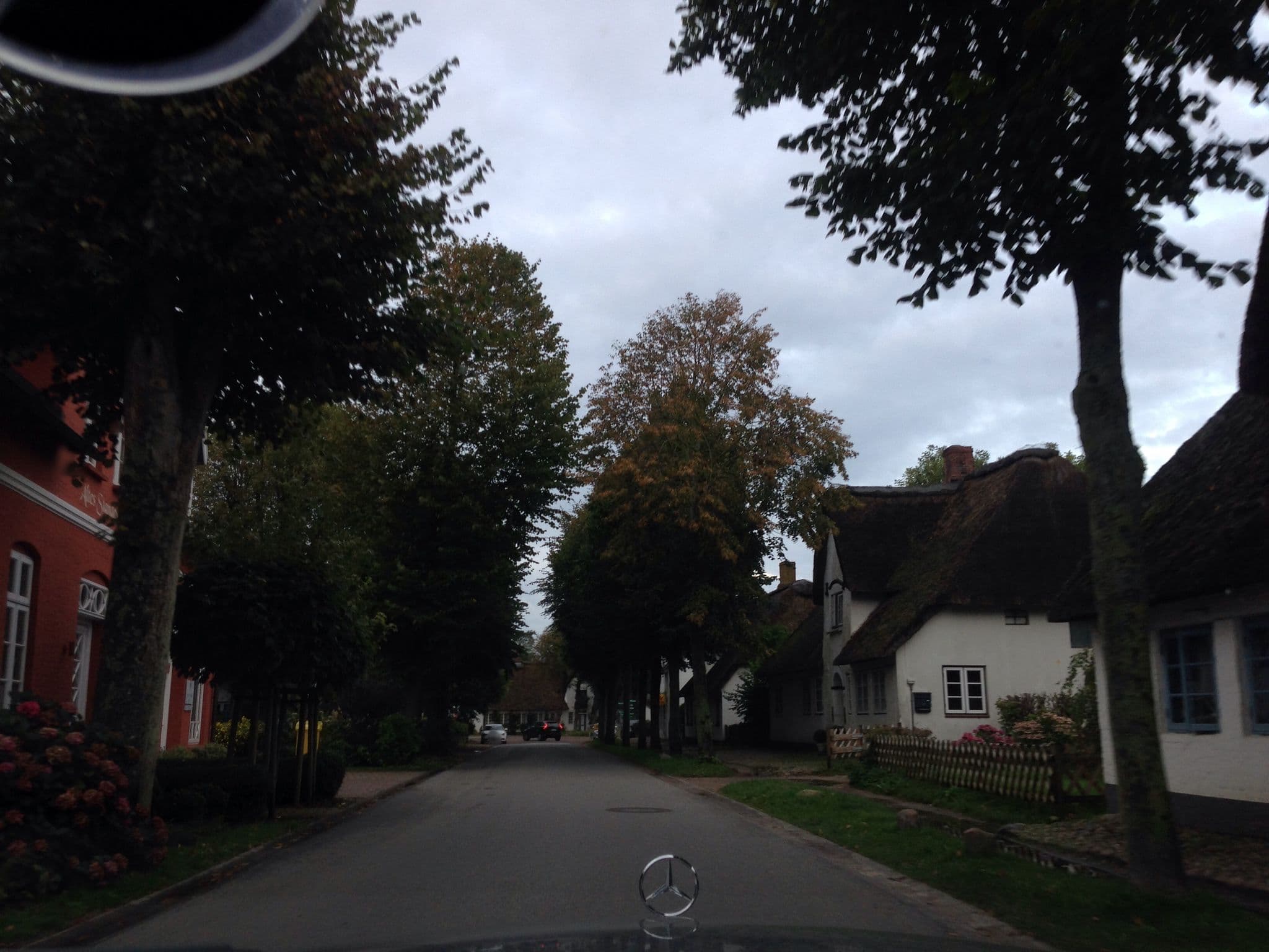 Street view near Altes Standesamt, Wyk auf Föhr — © mjay (CC BY-SA · Mapillary)