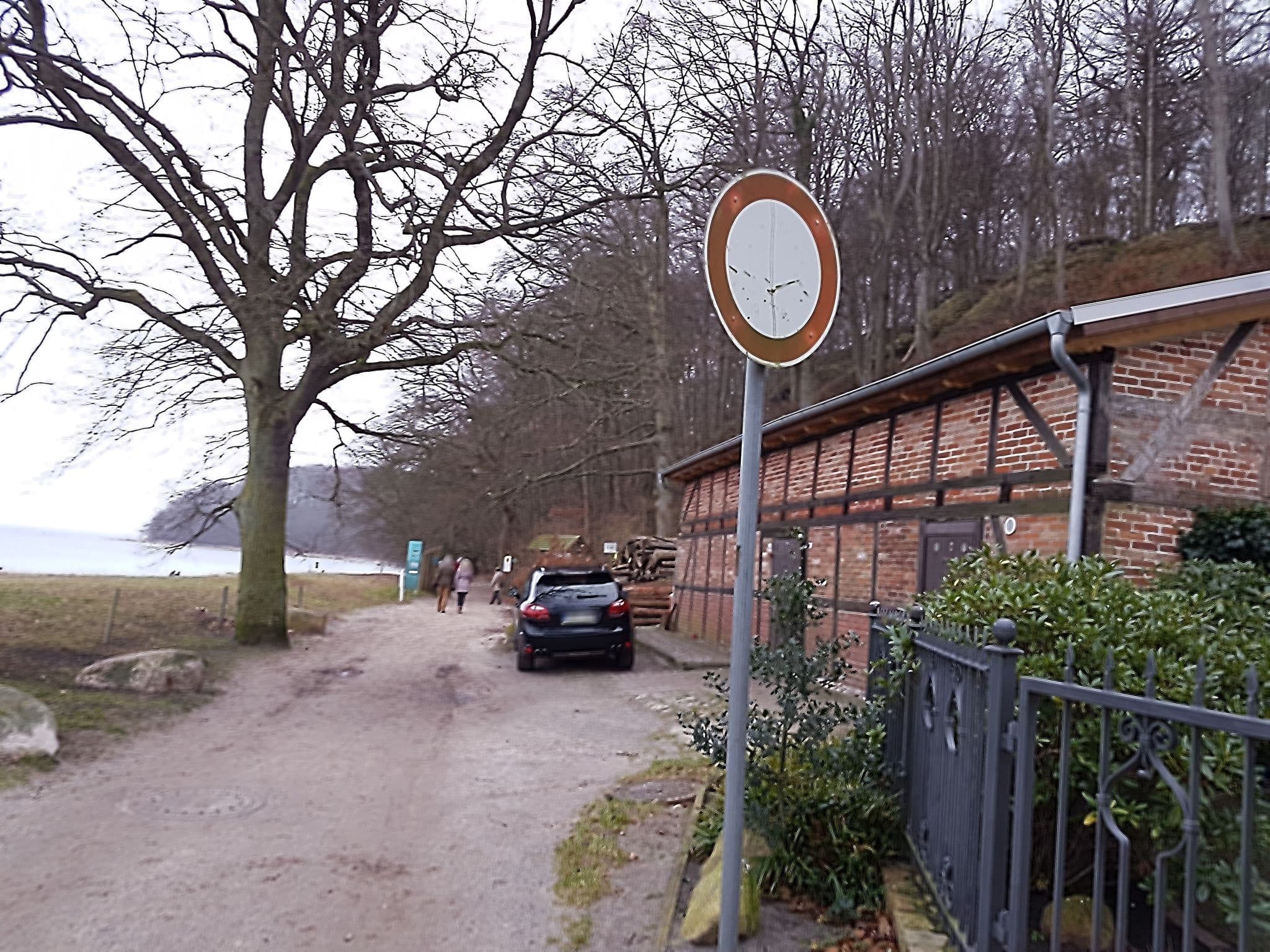 Street view near Halali, Ostseebad Binz
