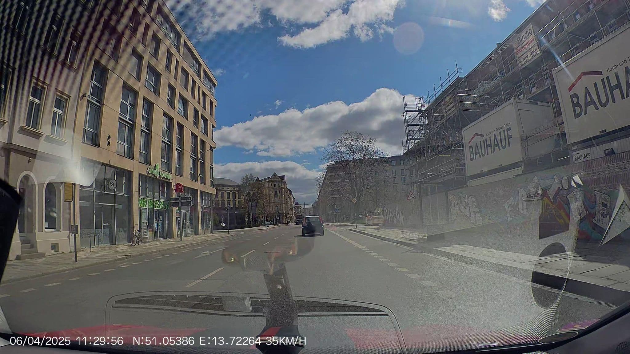 Street view near Aparthotel Mitte, Dresden — © AR88 (CC BY-SA · Mapillary)