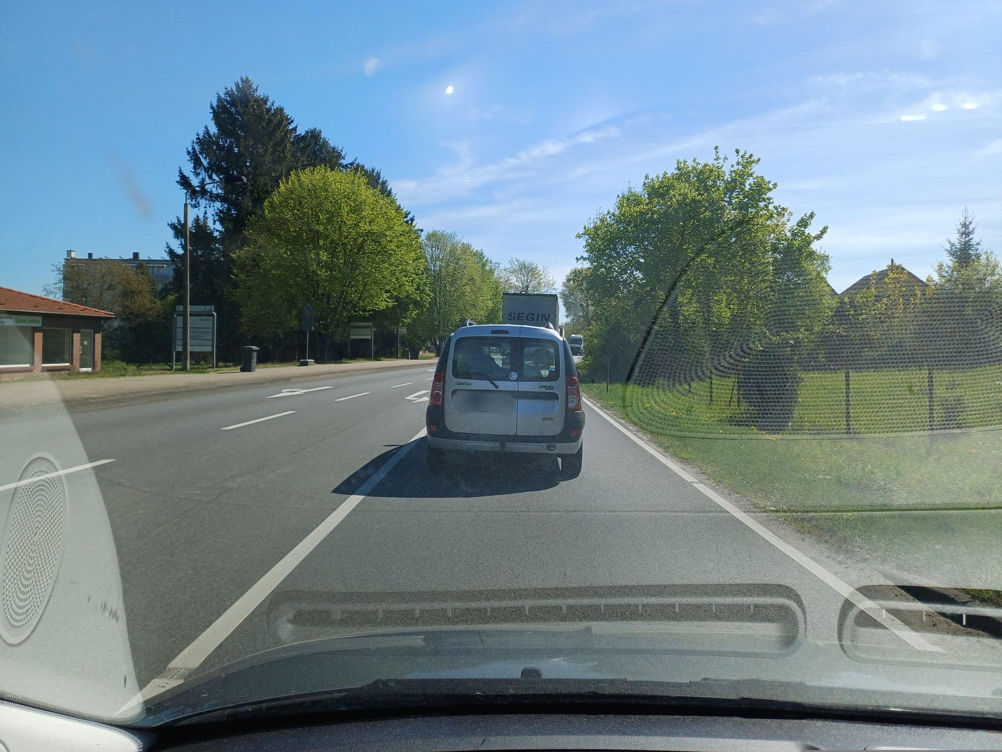 Street view near Bed & Breakfast, Wesenberg — © wentus (CC BY-SA · Mapillary)