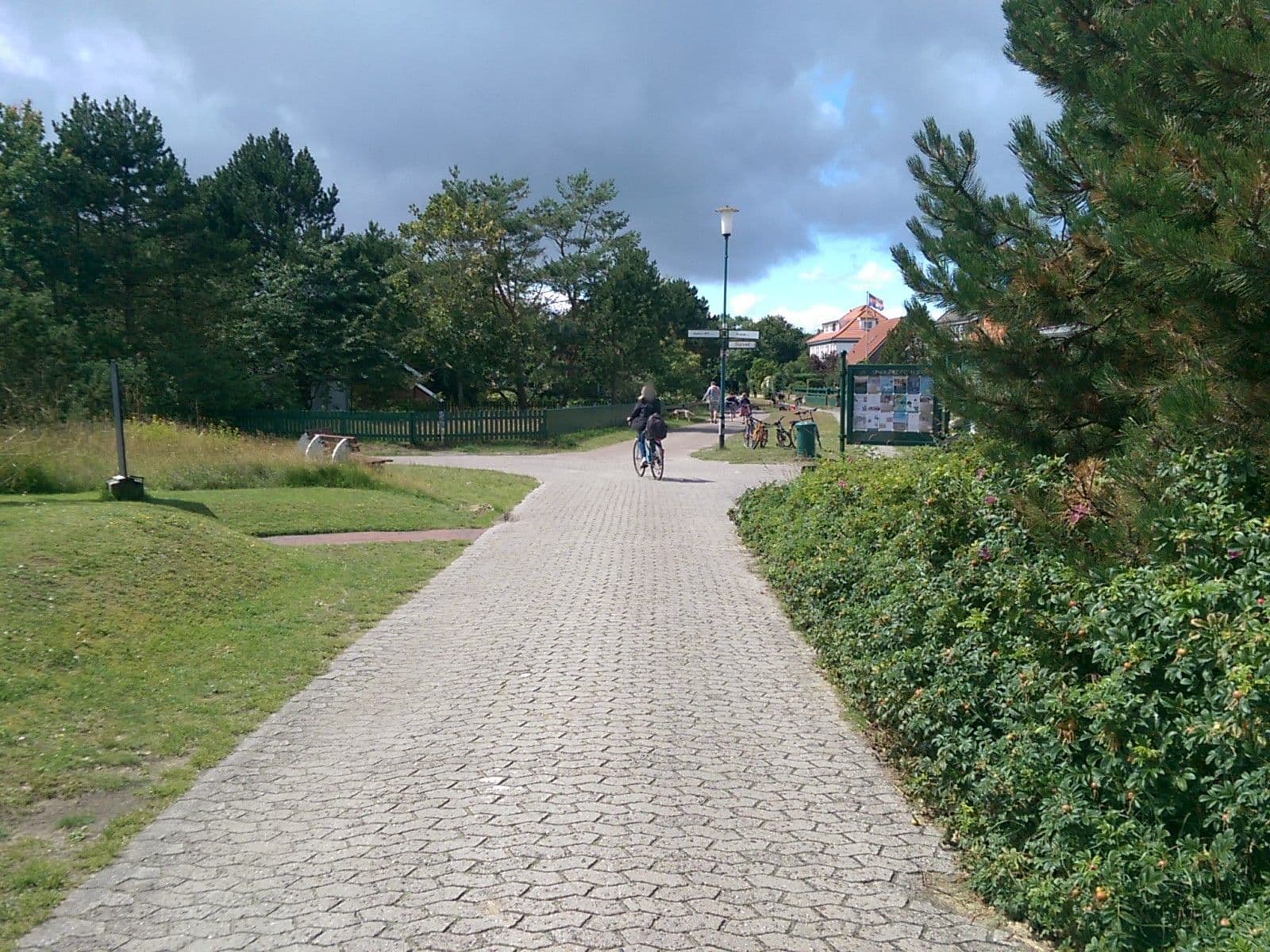 Street view near Huus Utkiek, Neuharlingersiel
