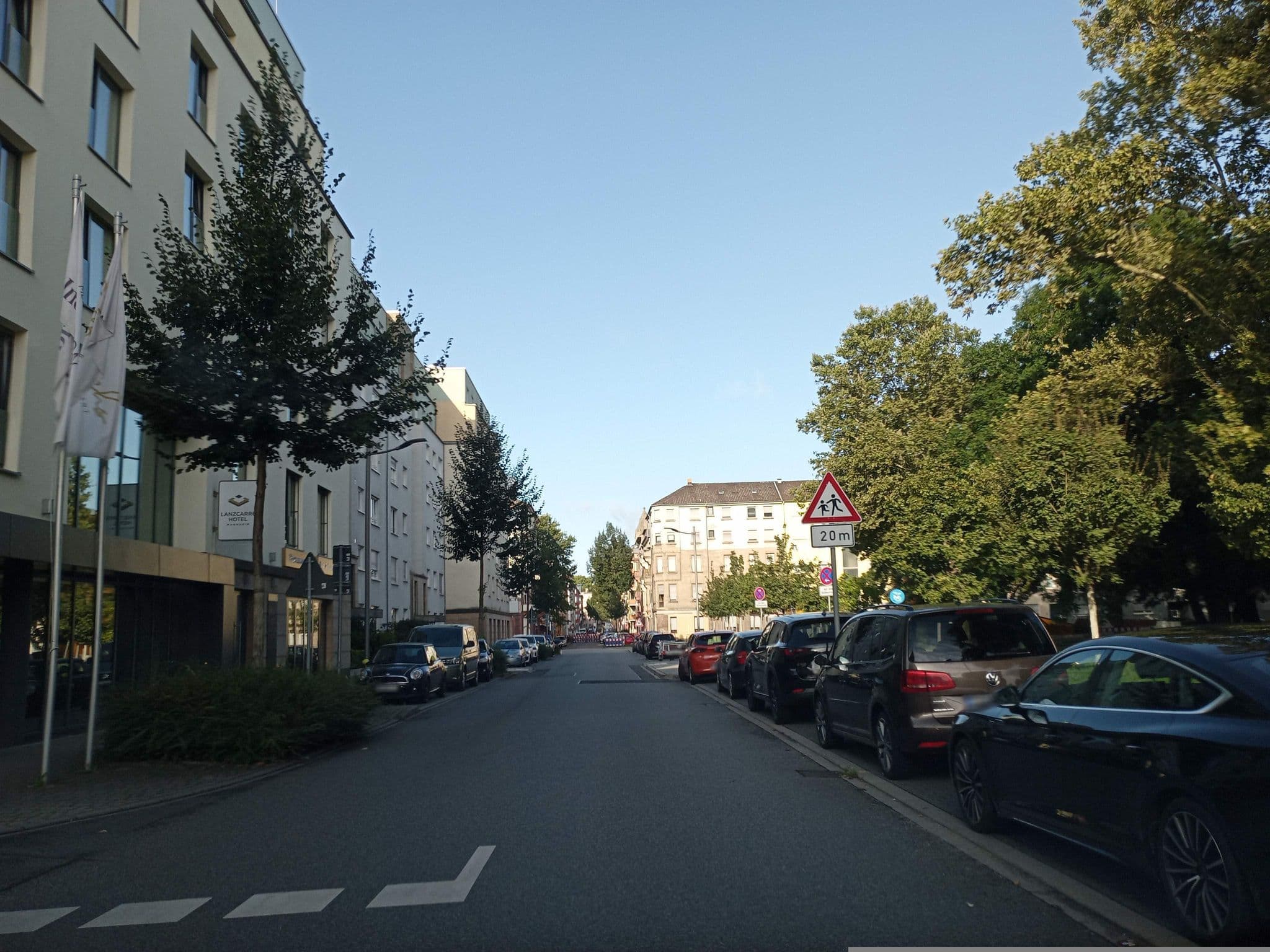 Street view near Best Western Premier Hotel LanzCarré, Mannheim — © atze02 (CC BY-SA · Mapillary)