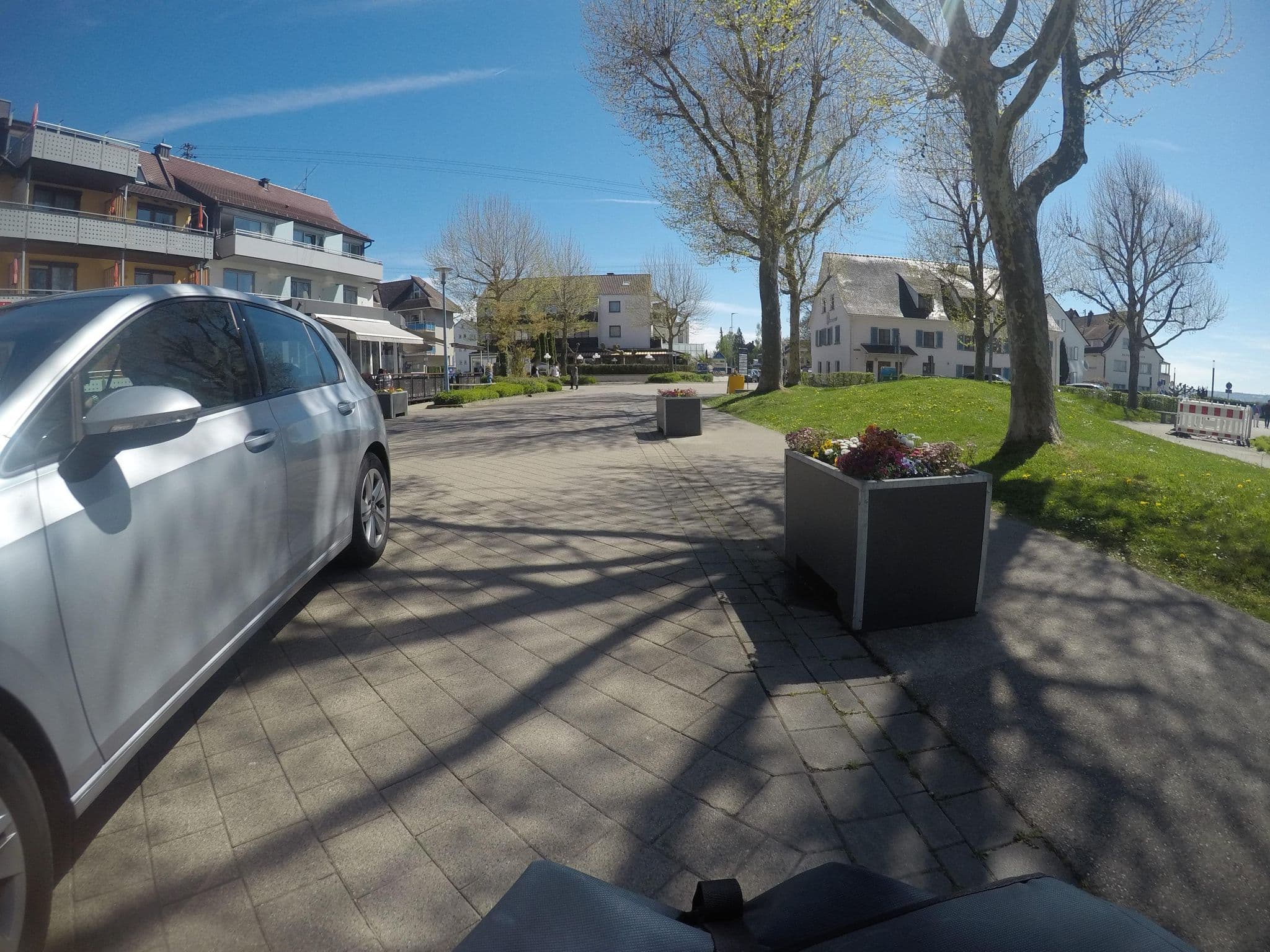 Street view near Mediterra Hotel, Uhldingen-Mühlhofen — © mfa (CC BY-SA · Mapillary)