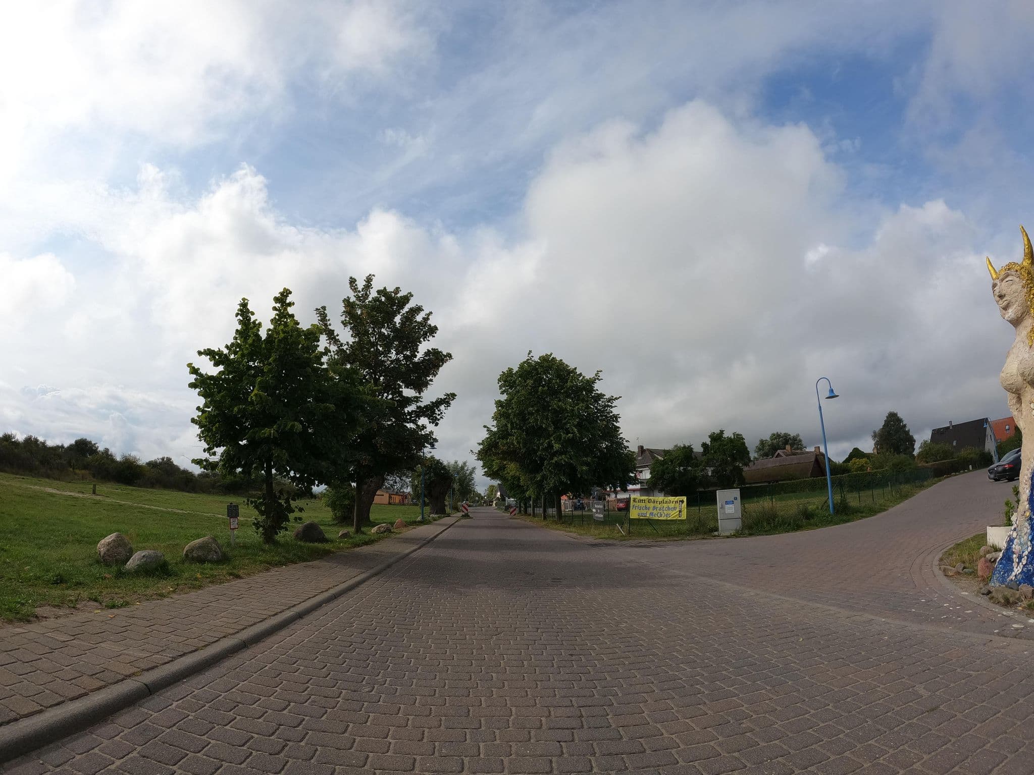 Street view near Strand-Hotel Lobbe, Ostseebad Göhren