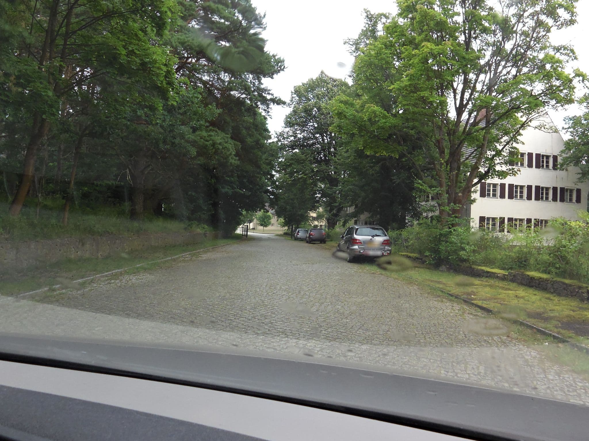 Street view near Haus Kastanie, Fürstenberg — © zoegglmeyr (CC BY-SA · Mapillary)