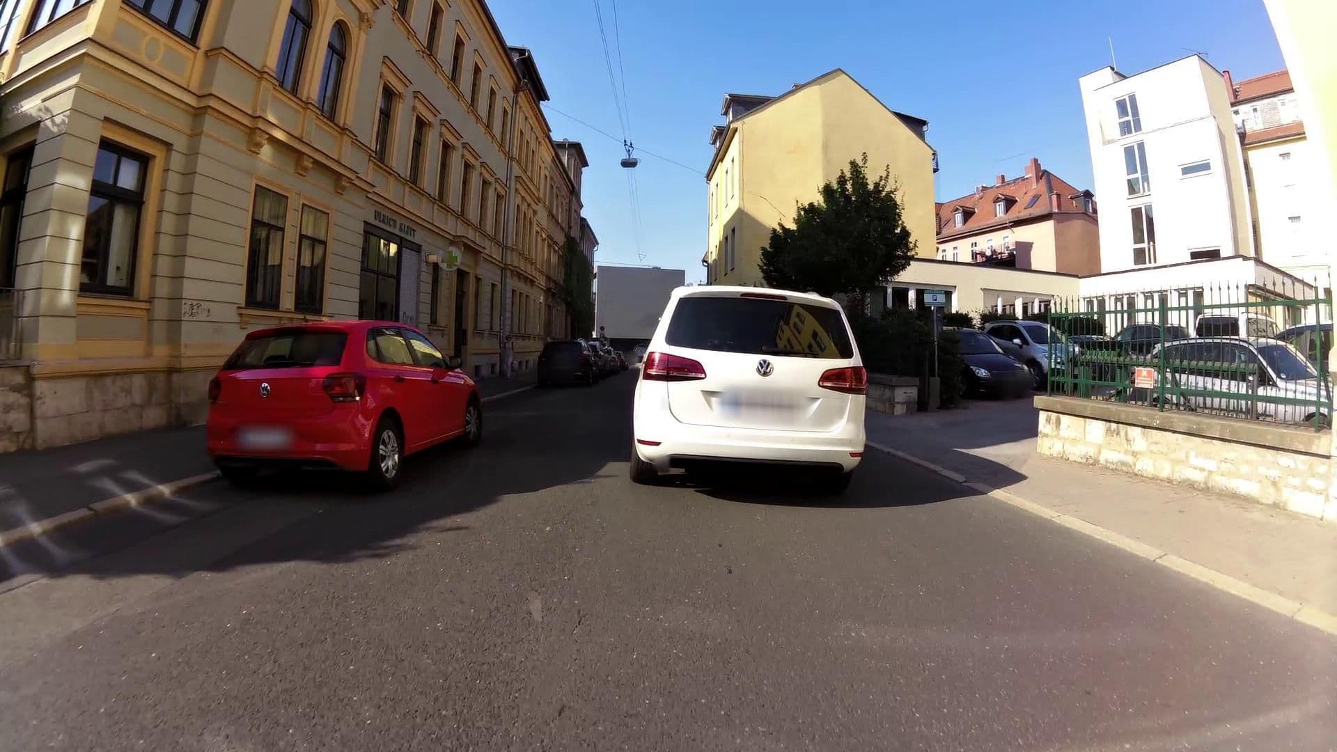 Street view near Amalienhof, Weimar — © xma (CC BY-SA · Mapillary)