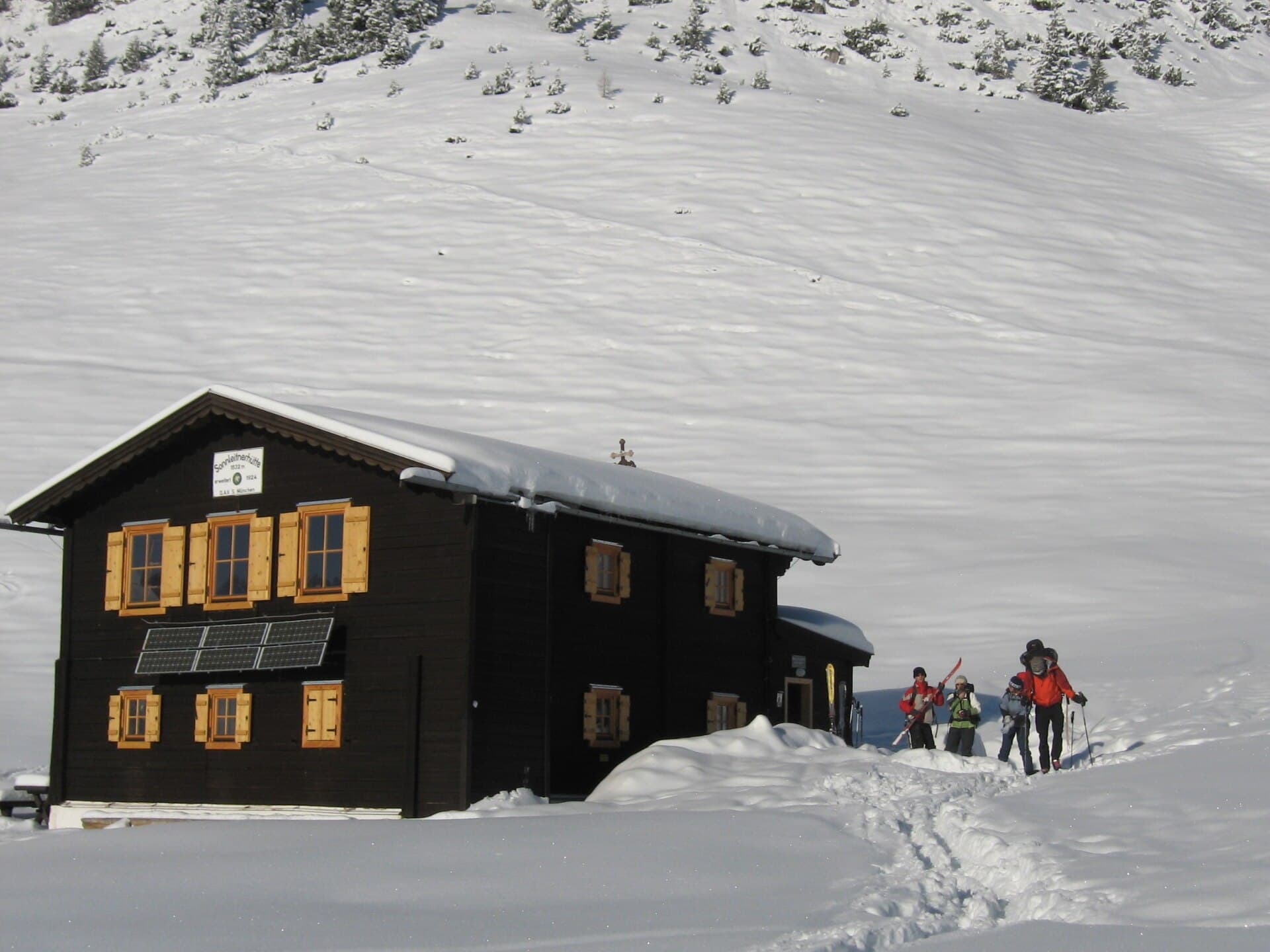 Sonnleitnerhütte (via Wikimedia Commons, CC BY-SA 4.0)