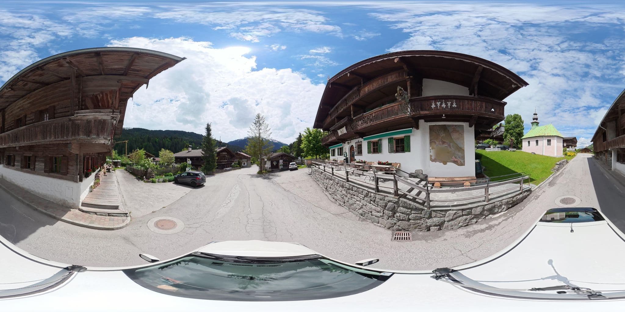 Street view near Fuchswirt, Hopfgarten im Brixental — © osmplus_org (CC BY-SA · Mapillary)