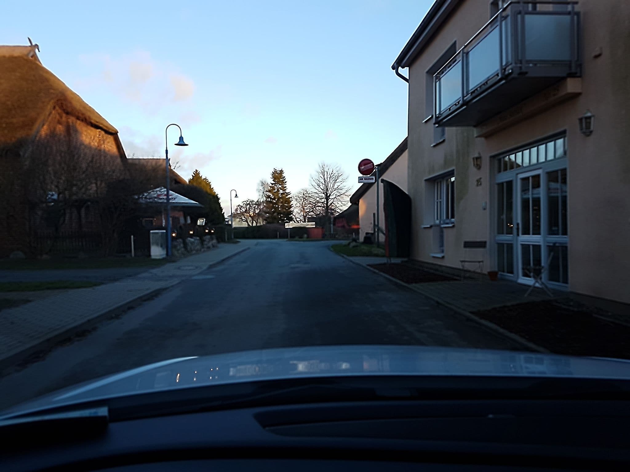 Street view near Haus Seeblick, Ostseebad Göhren — © changchun1 (CC BY-SA · Mapillary)